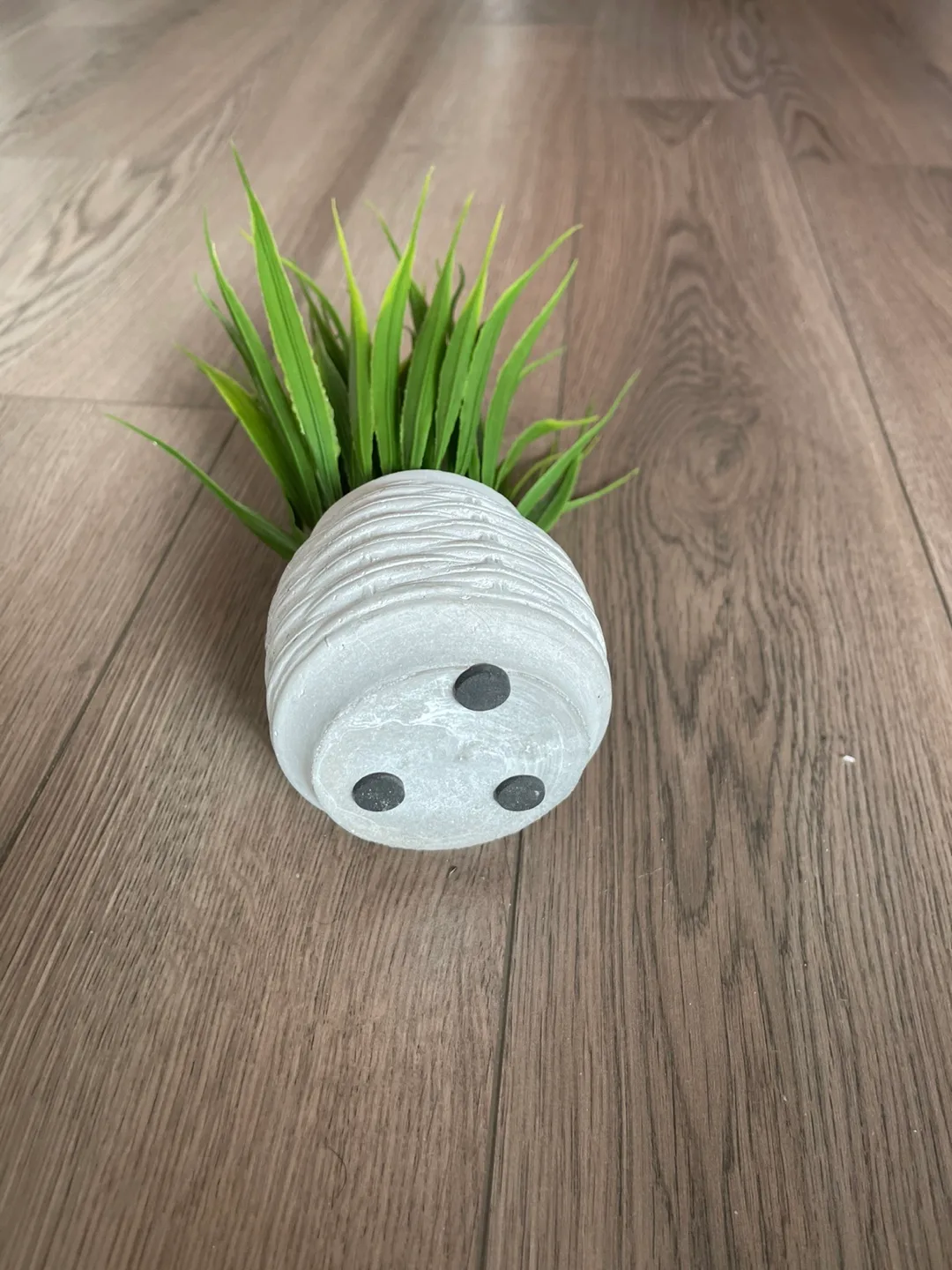 Artificial Grass Plant in White Pot image indicator(4)