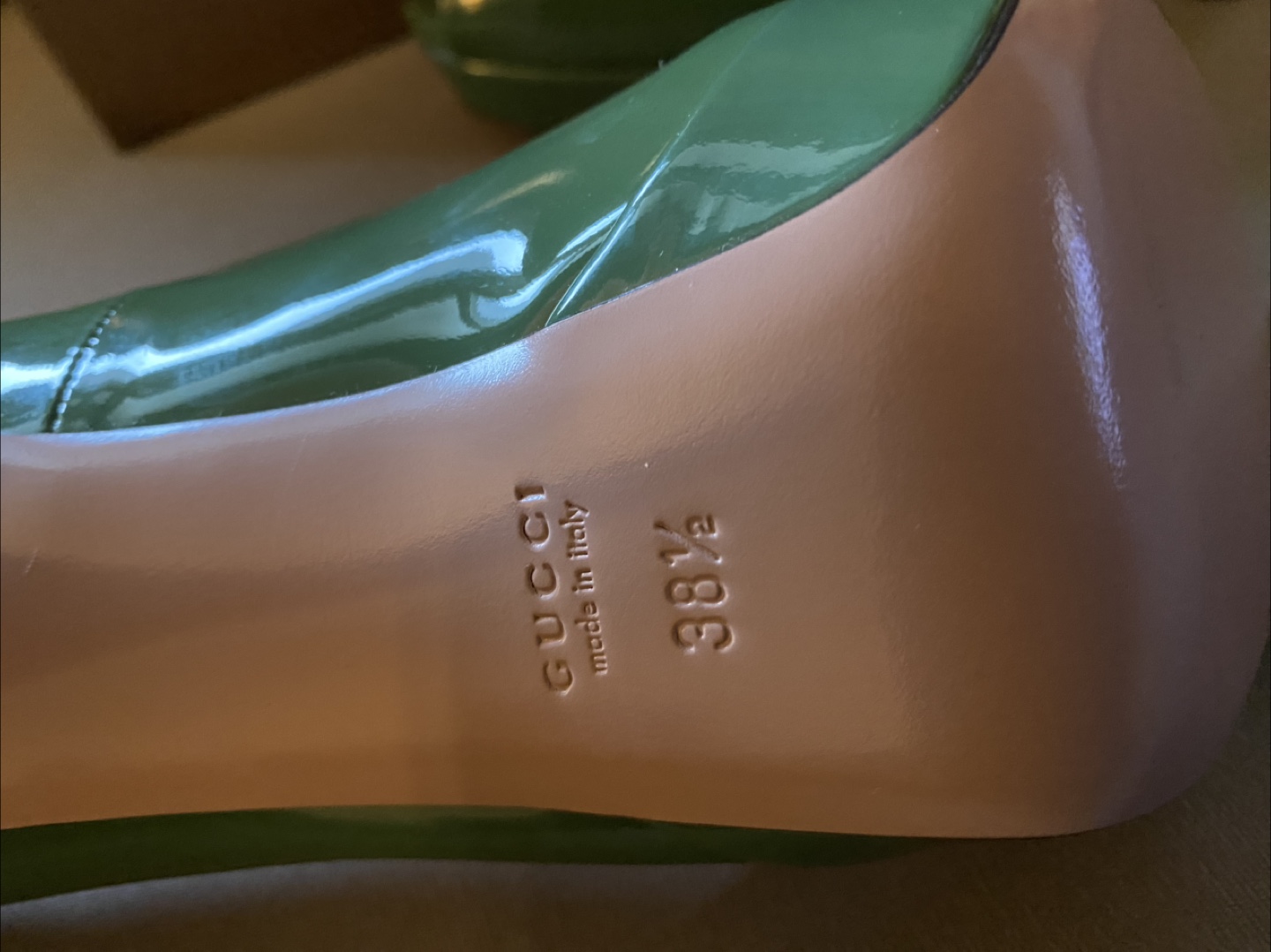 Gucci Green Patent Leather Peep Toe Heels - Size 8.5 - photo 3