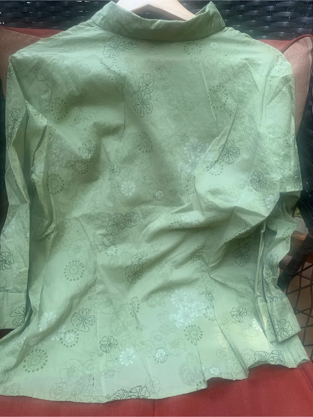 Woman's Sage Green Floral Blouse 🧡 image indicator(5)