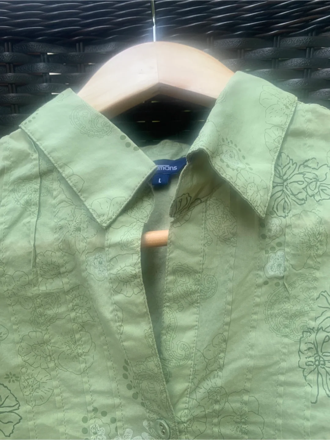 Woman's Sage Green Floral Blouse 🧡 image indicator(2)