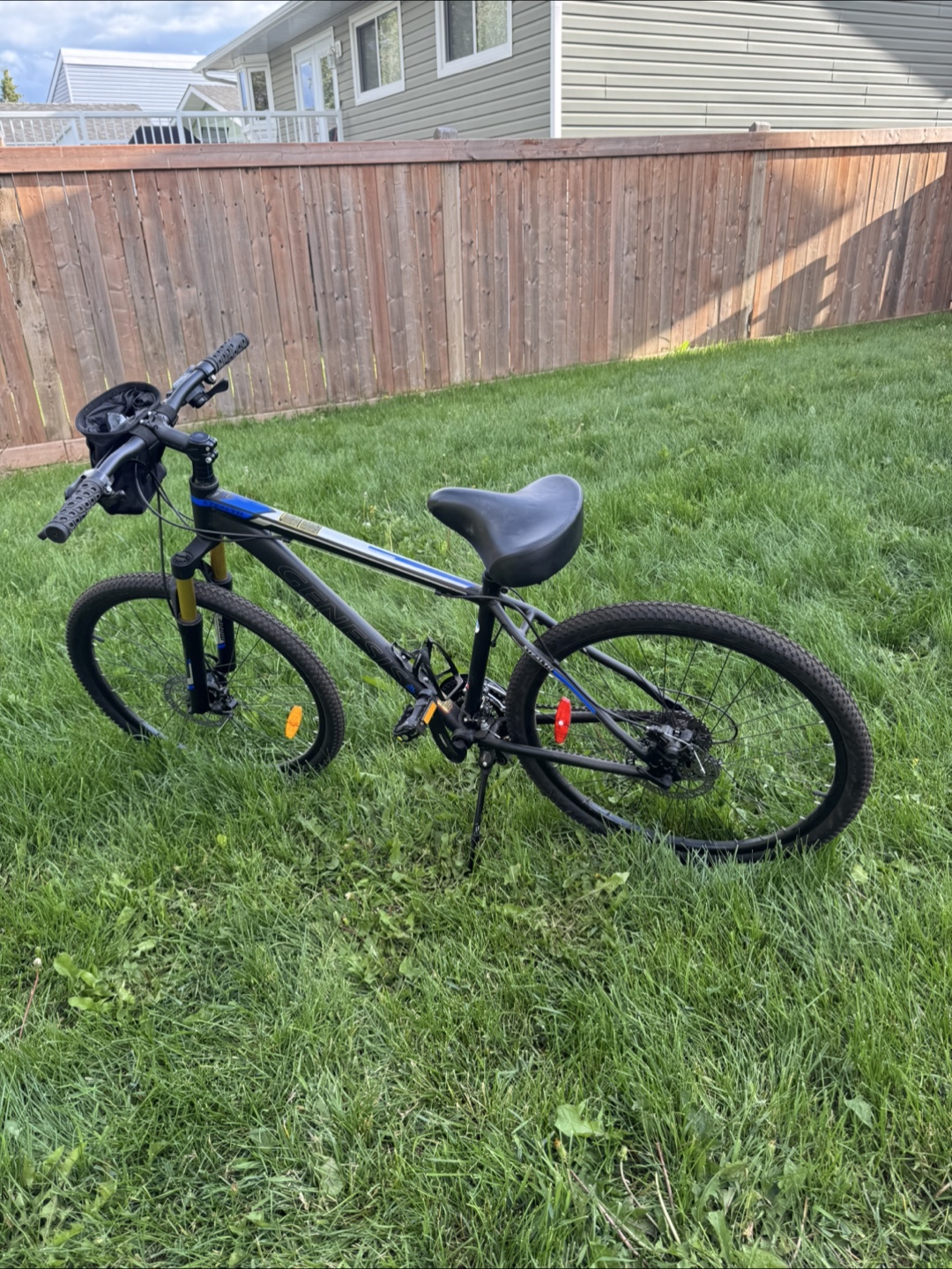 Genesis Mountain Bike - Great Condition! - photo 4