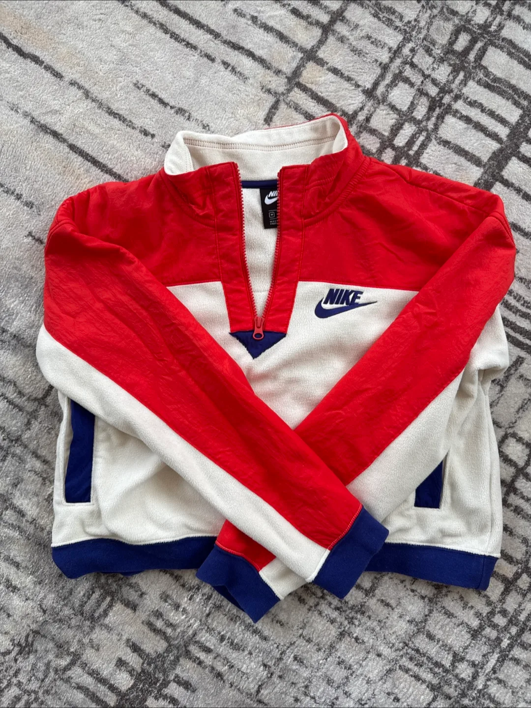 Vintage Nike Cropped Quarter-Zip Jacket - Size M thumbnail