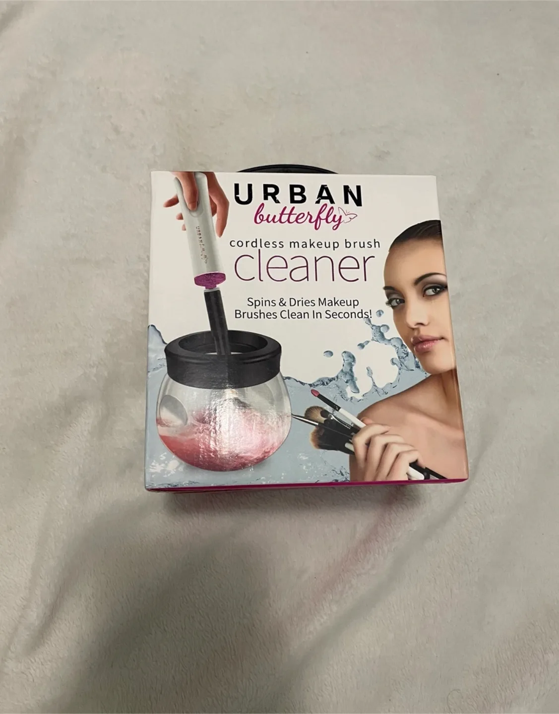 Urban Butterfly Cordless Makeup Brush Cleaner thumbnail