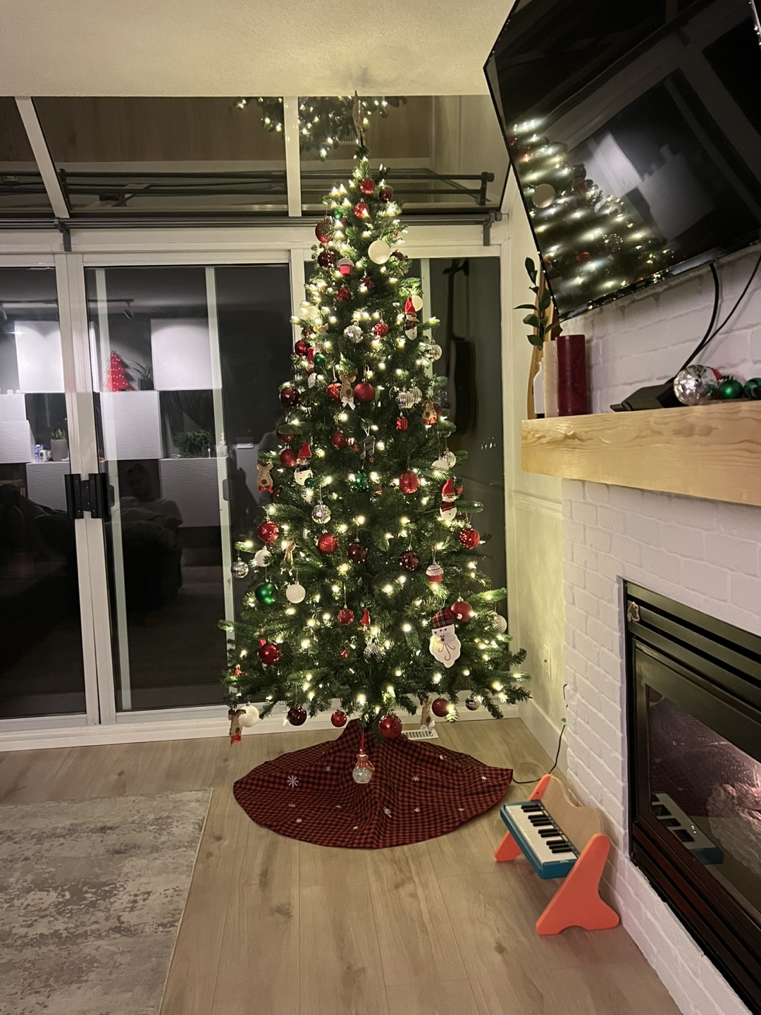GlucksteinHome Black Forest Tree 7 1/2 ft - photo 2