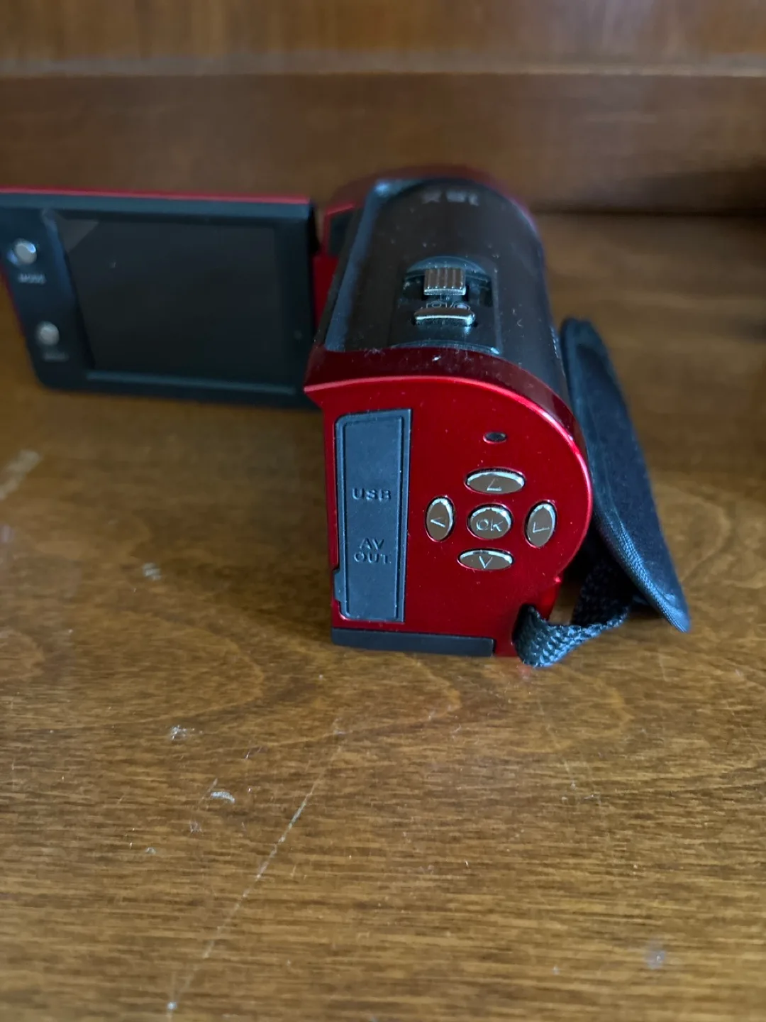 Nikon Coolpix L120 & HD Video Camera image indicator(6)