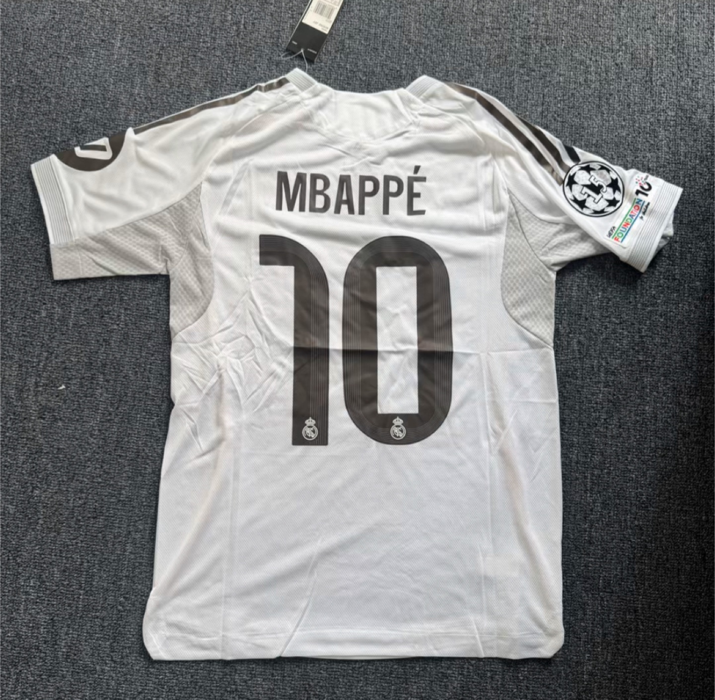 Adidas Real Madrid Mbappe Jersey - photo 2