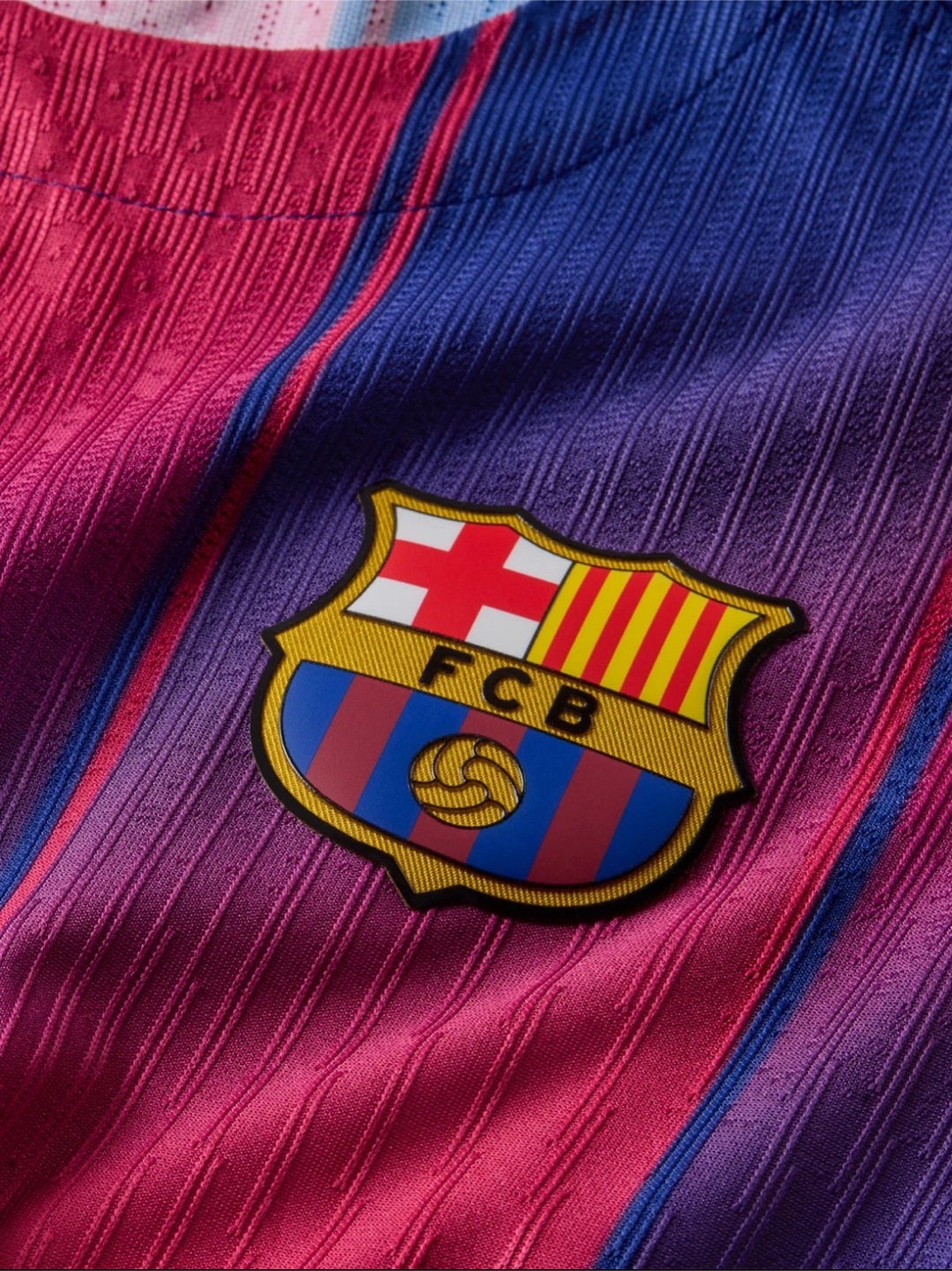 Authentic FC Barcelona Lamine Yamal #10 Jersey - photo 2