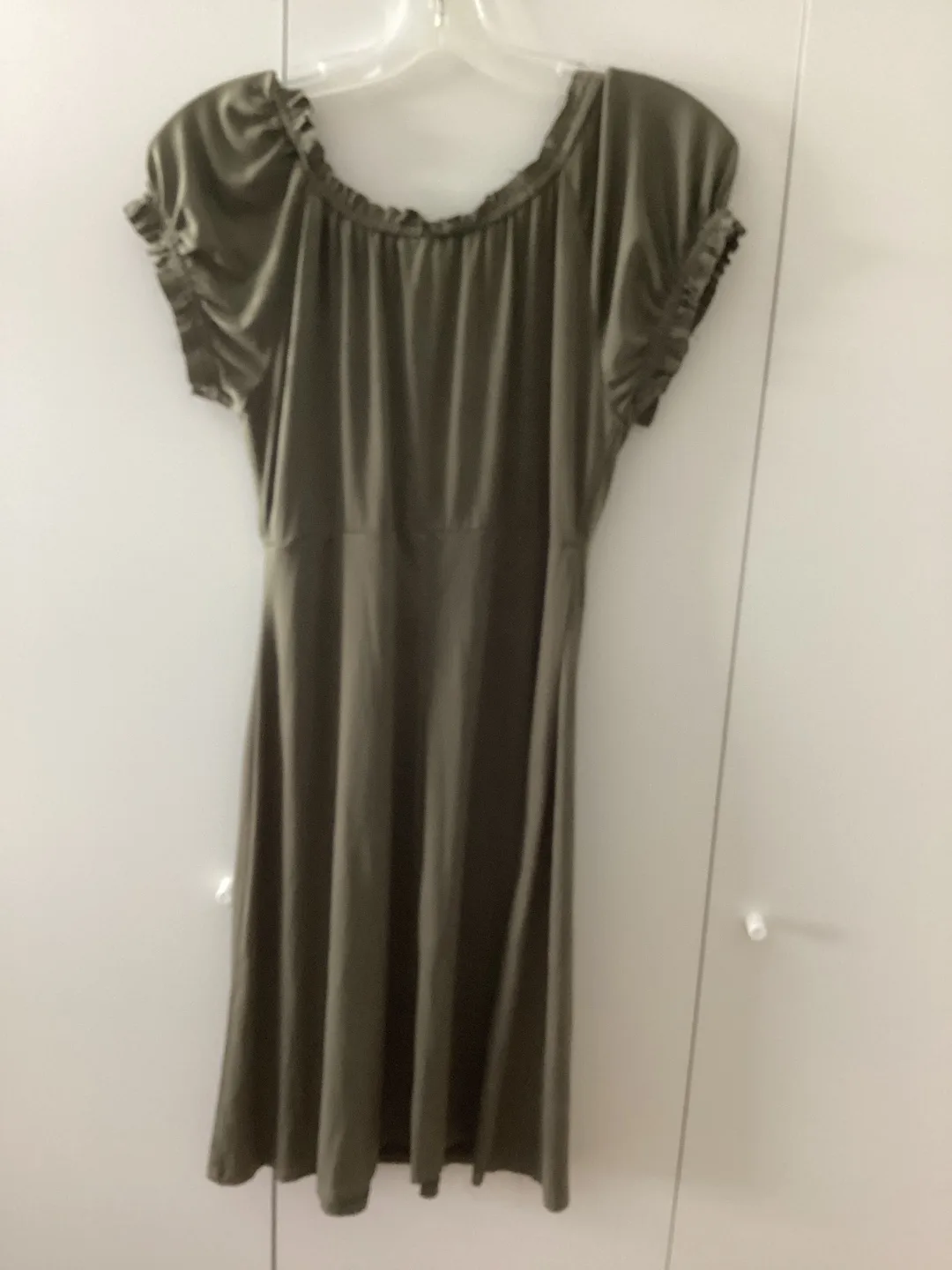 🧡 Jessica Simpson Olive Green Dress - Size6🧡 image indicator(2)