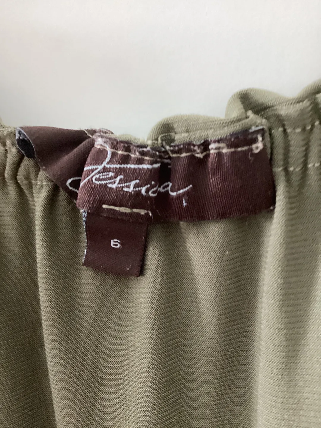 🧡 Jessica Simpson Olive Green Dress - Size6🧡 image indicator(3)