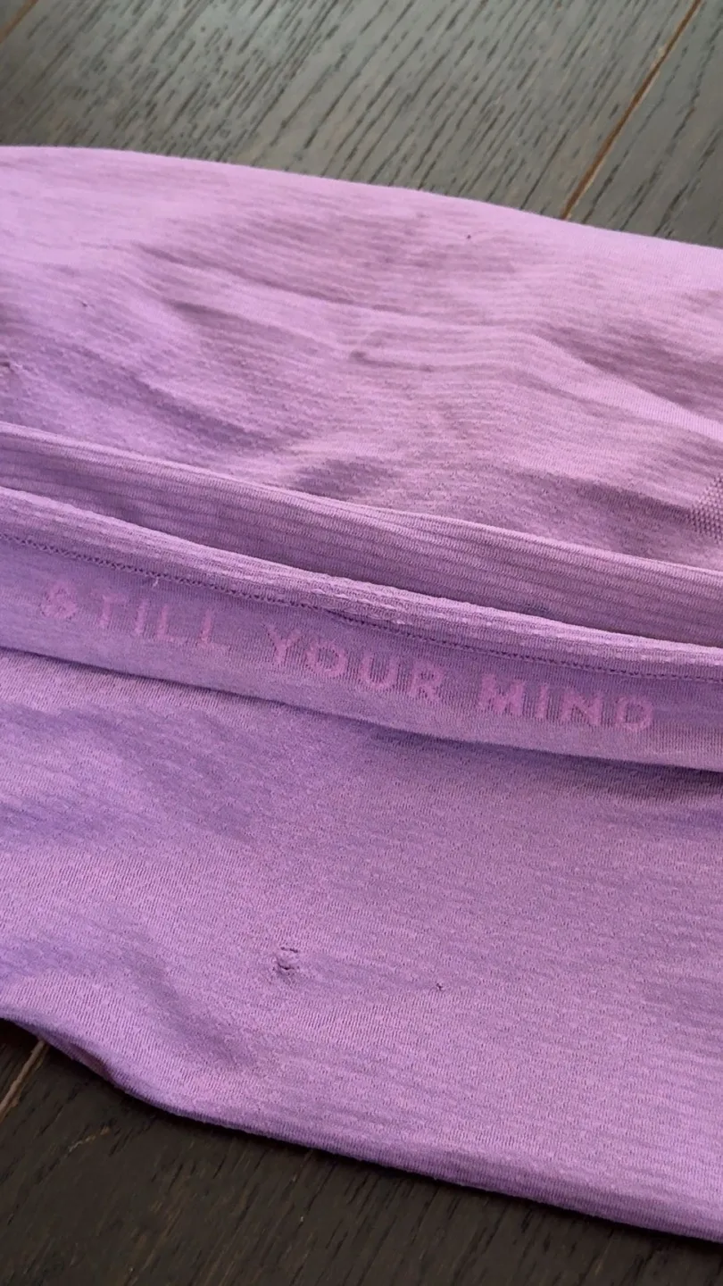 Lululemon Swiftly Tech Short Sleeve 2.0 image indicator(4)