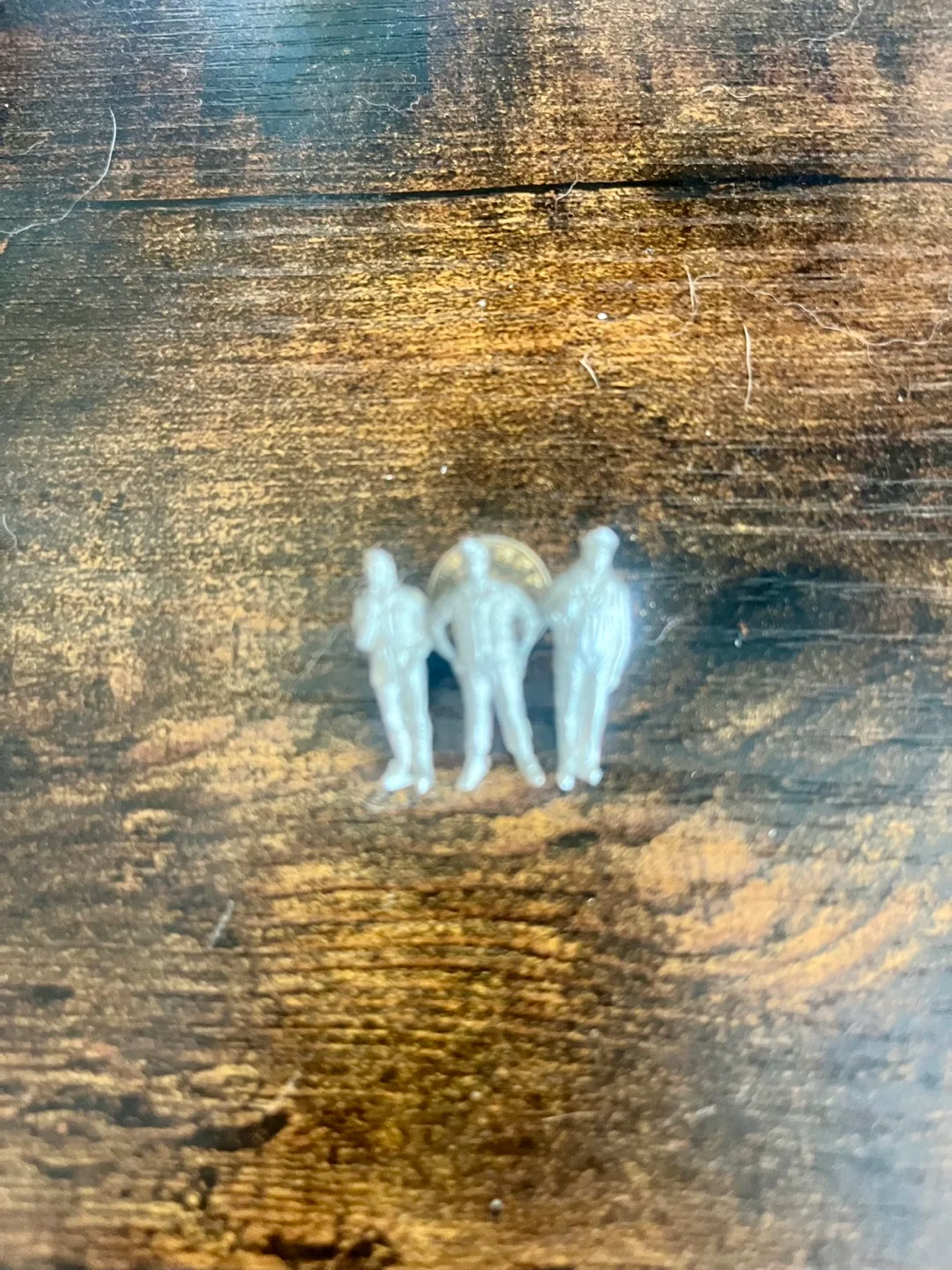 Vintage 3 Soldiers Pin detailed thumbnail