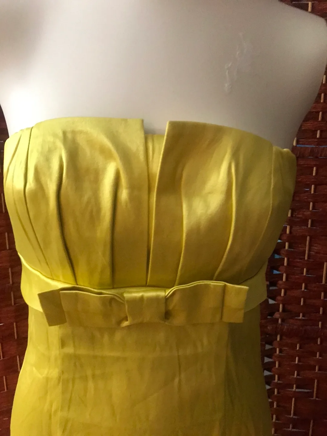 Strapless party Dresses thumbnail