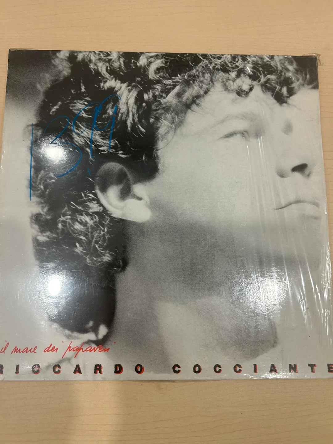 Riccardo Cocciante 4 Italian Vinyl Records Bundle image indicator(2)