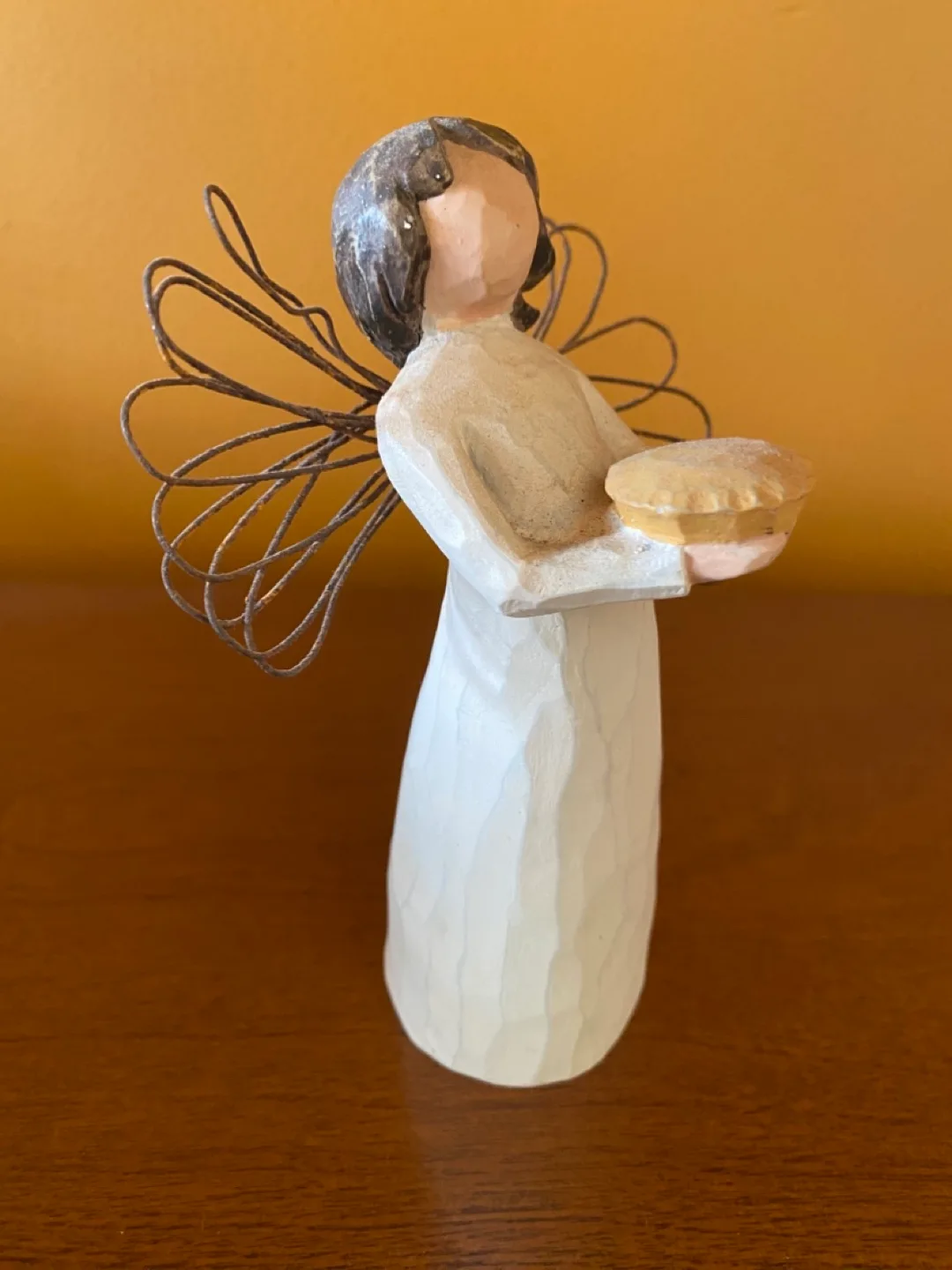 Willow Tree figurine Angel of the Hearth image indicator(2)