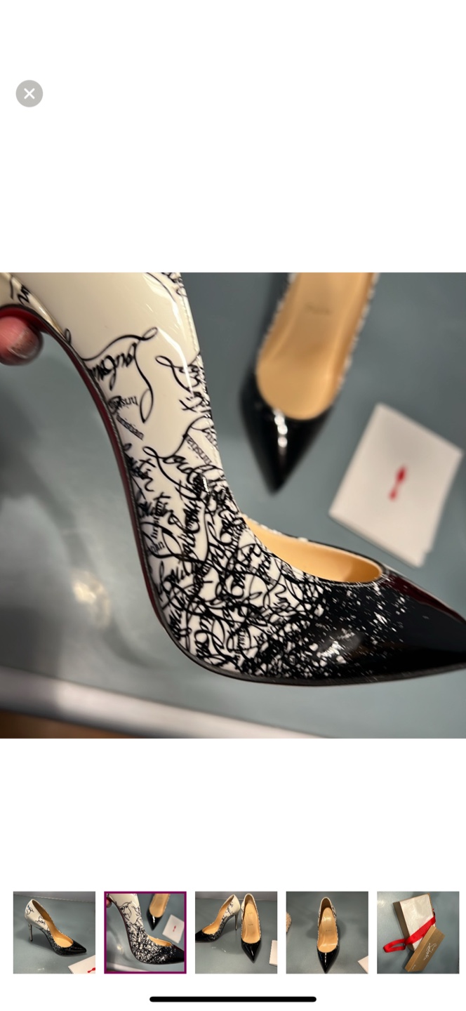 Christian Louboutin Heels - Size 37 - photo 4