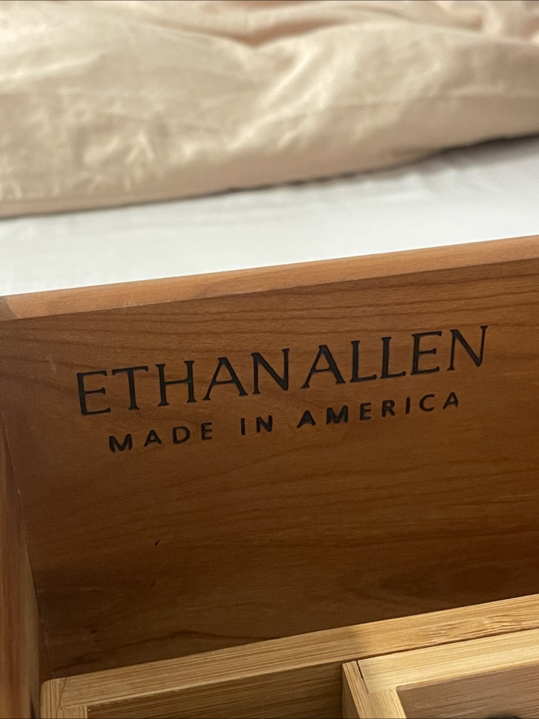 Ethan Allen 5 Drawer Wood Dresser - photo 2