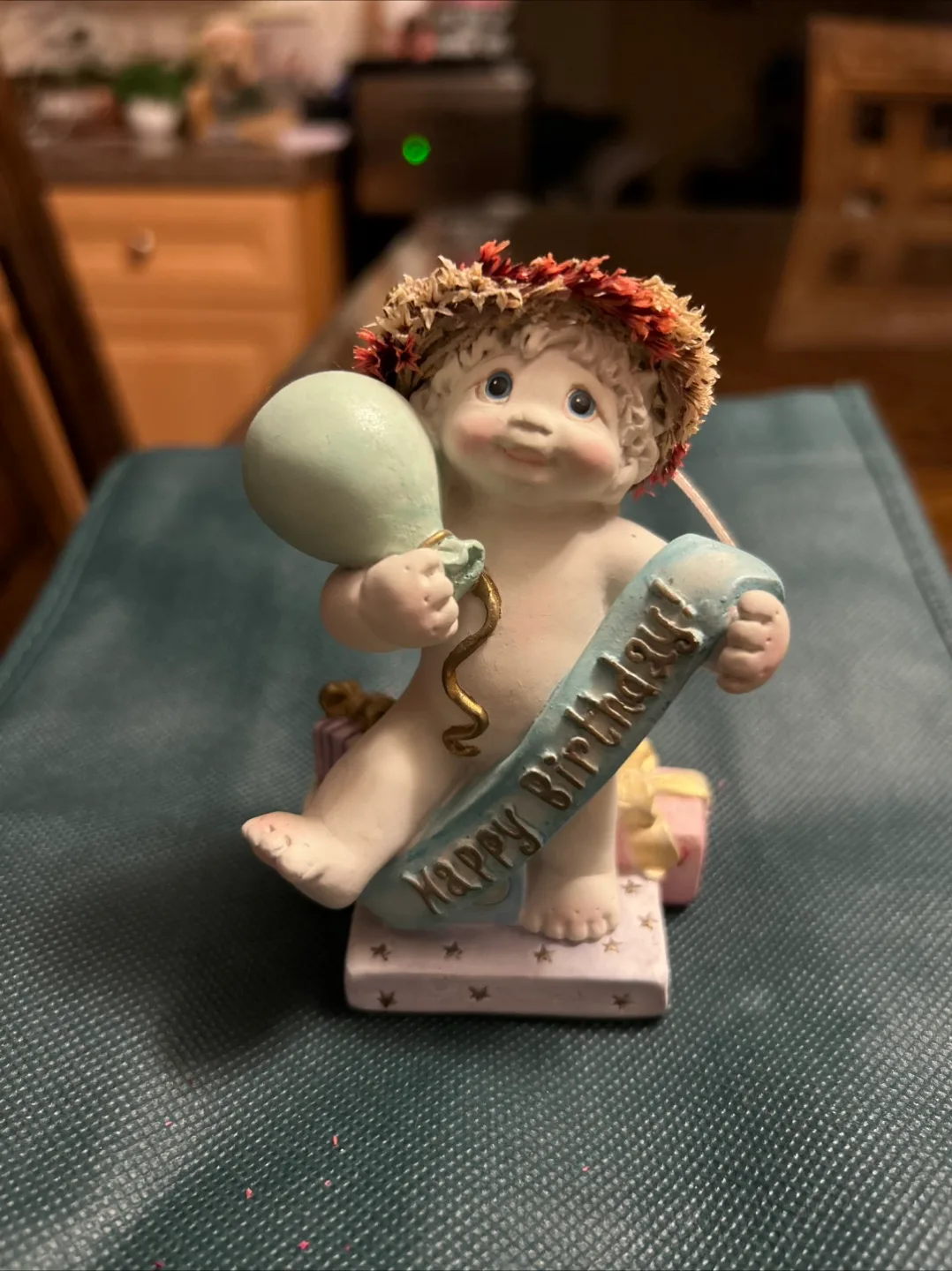 Dreamsicles Birthday Celebration Figurine thumbnail
