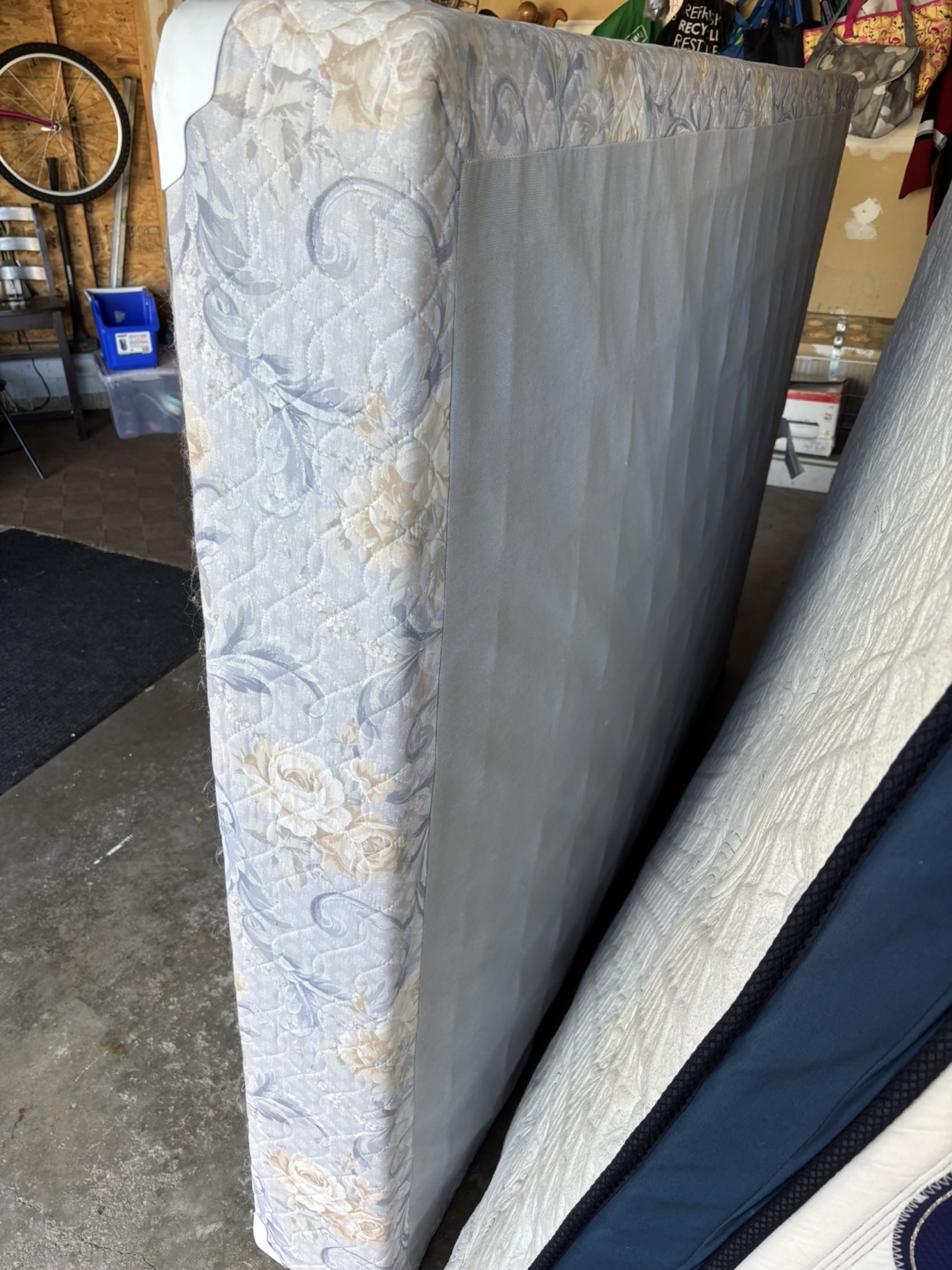 Queen boxspring