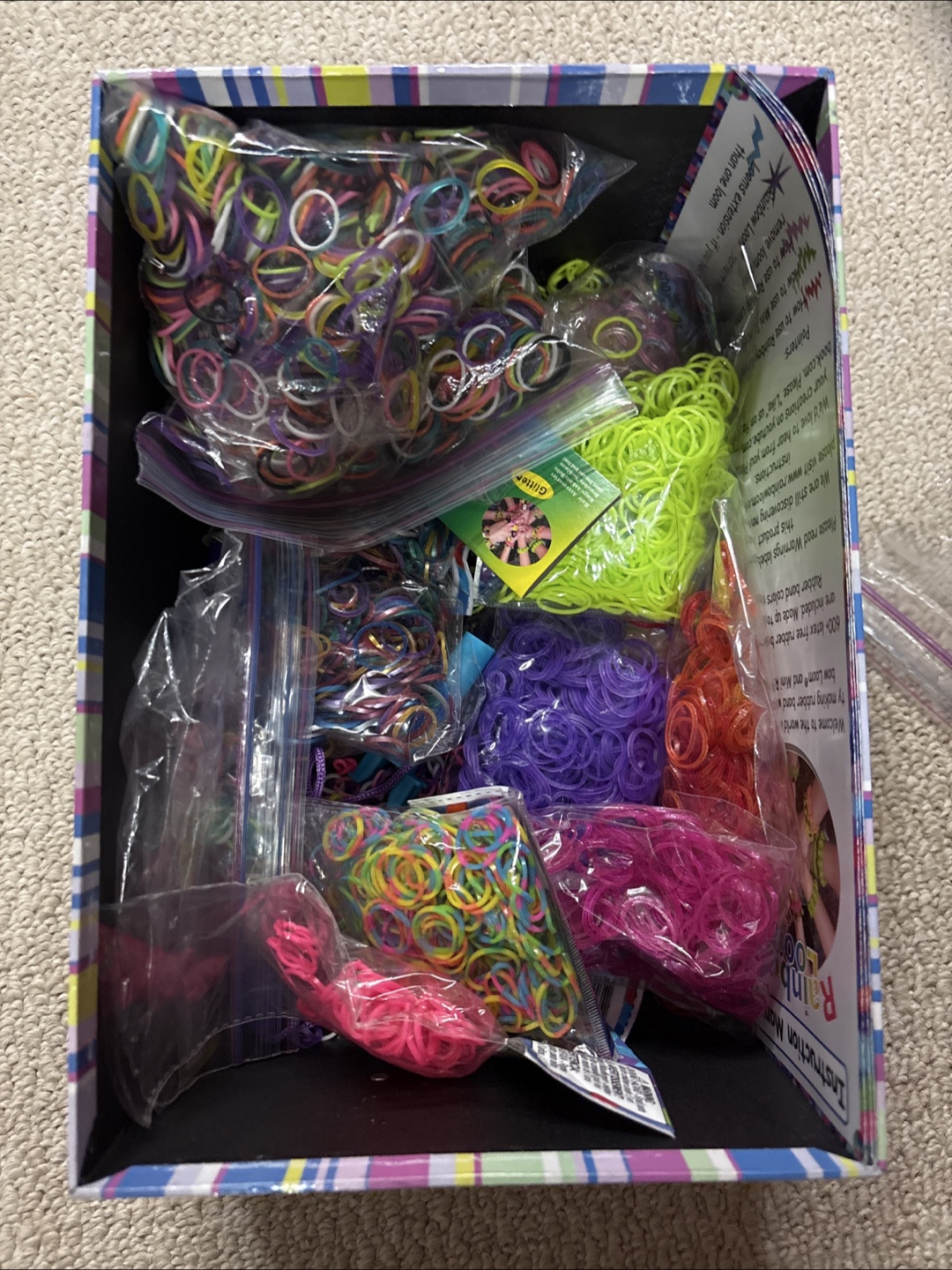 🧡 Assorted Rainbow Loom Rubber Bands