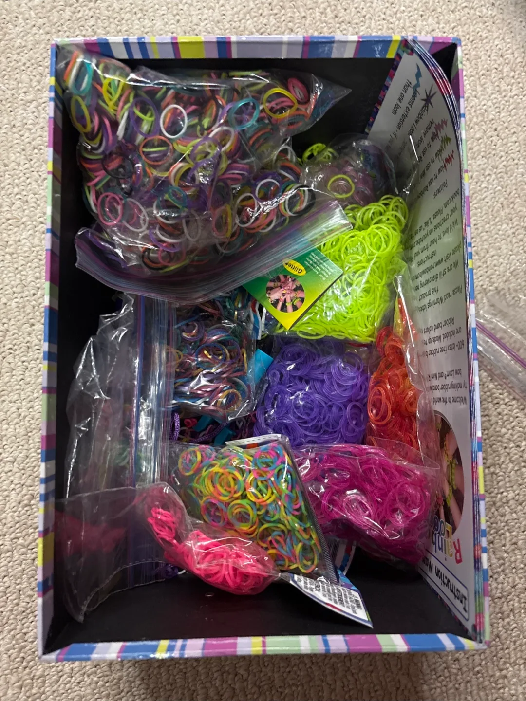 🧡 Assorted Rainbow Loom Rubber Bands thumbnail