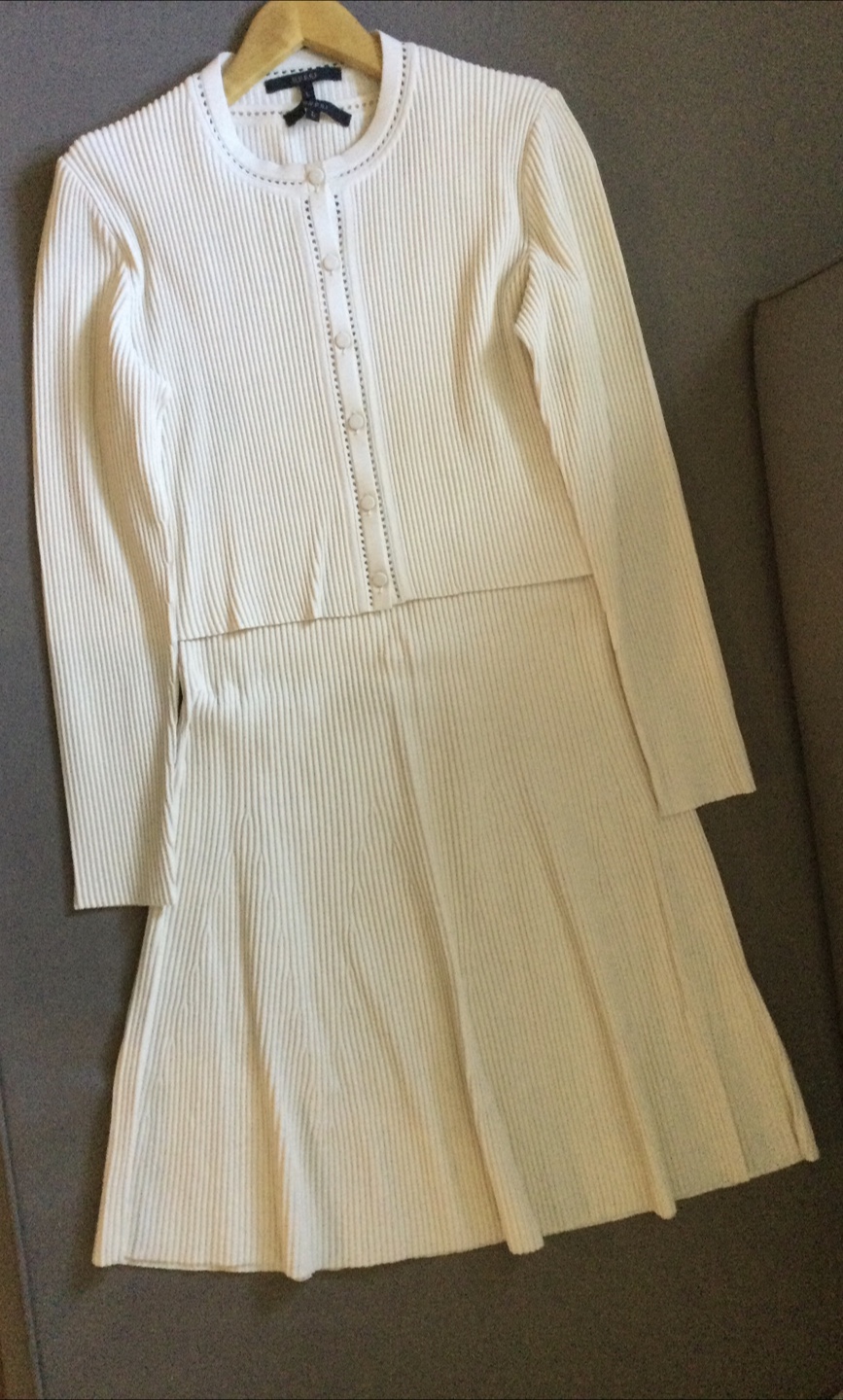 Gucci Cream Ribbed Knit Dress & Cardigan Set - photo 3