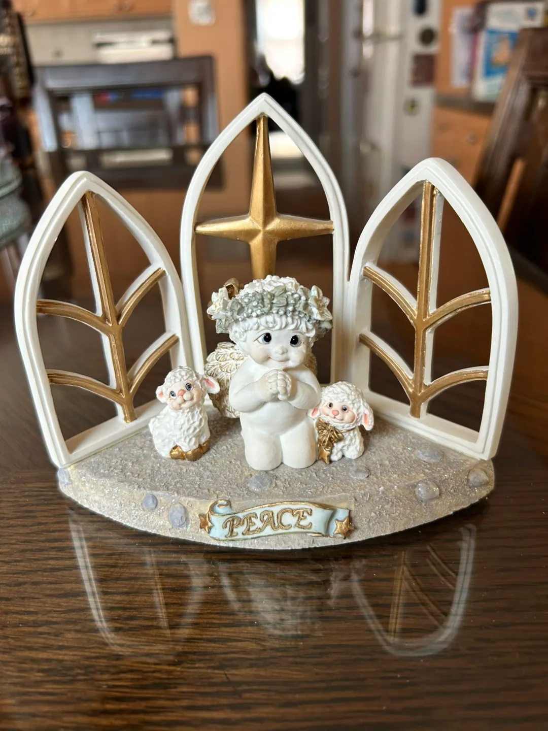Dreamsicles Peace on Earth Figurine thumbnail