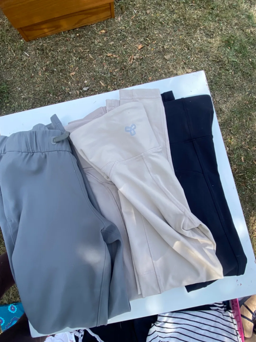 TNA Leggings & Lululemon Pants! thumbnail