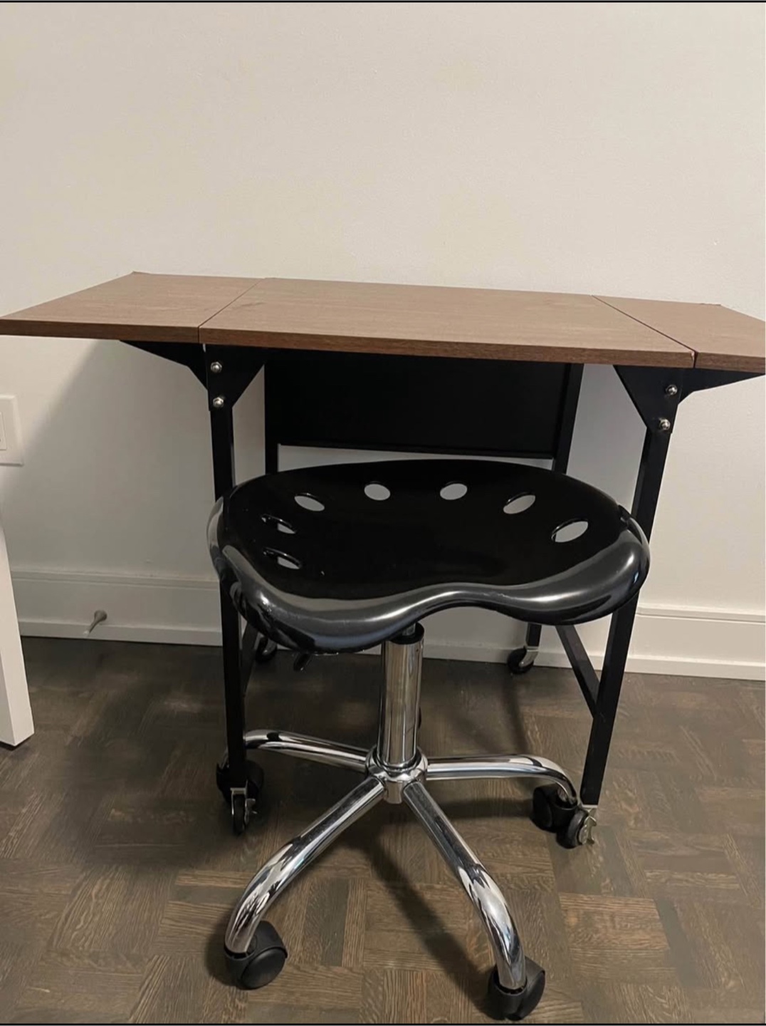 Folding Desk with Rolling Stool
