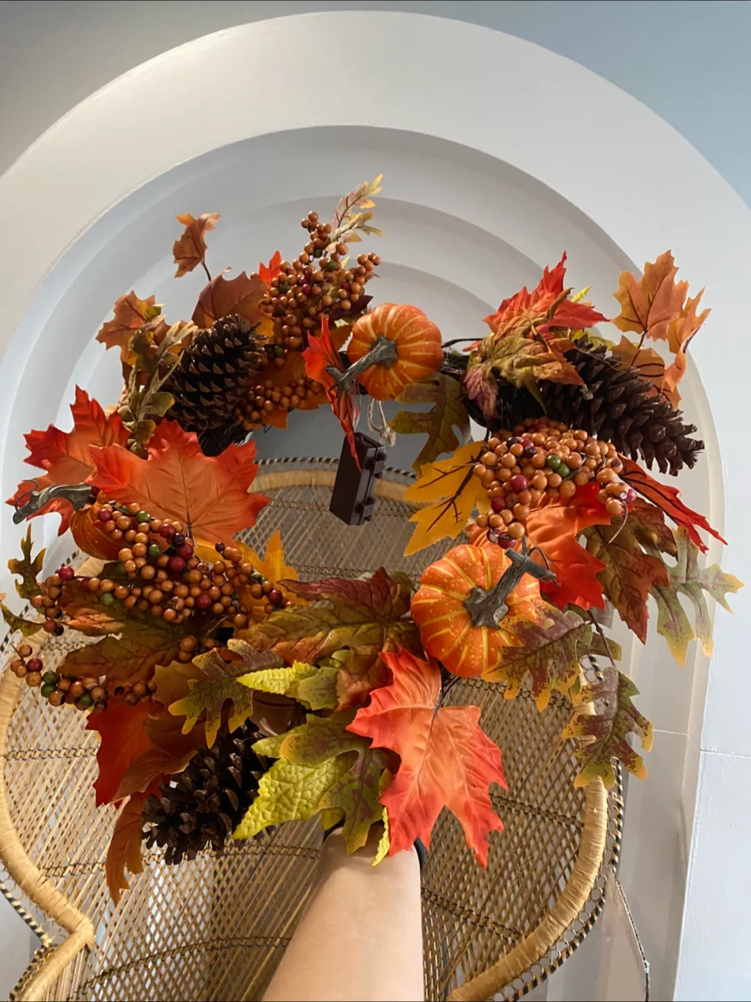 Fall Wreath with Leaves and Pumpkins thumbnail