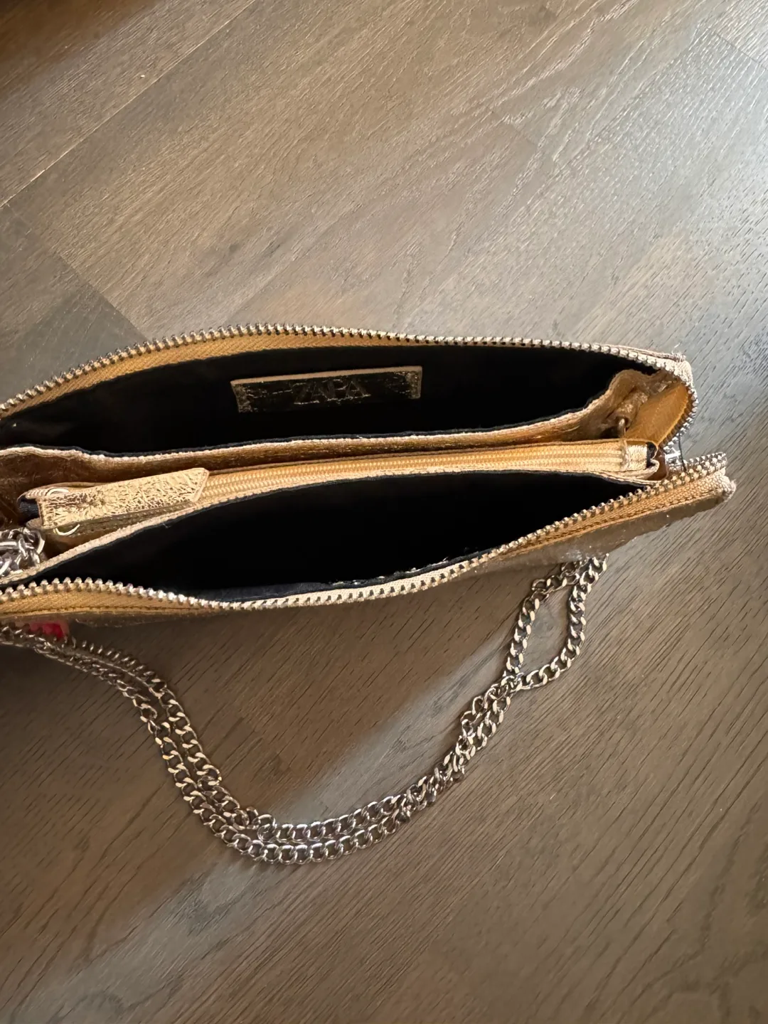 Zara Gold Metallic Clutch with Chain image indicator(3)