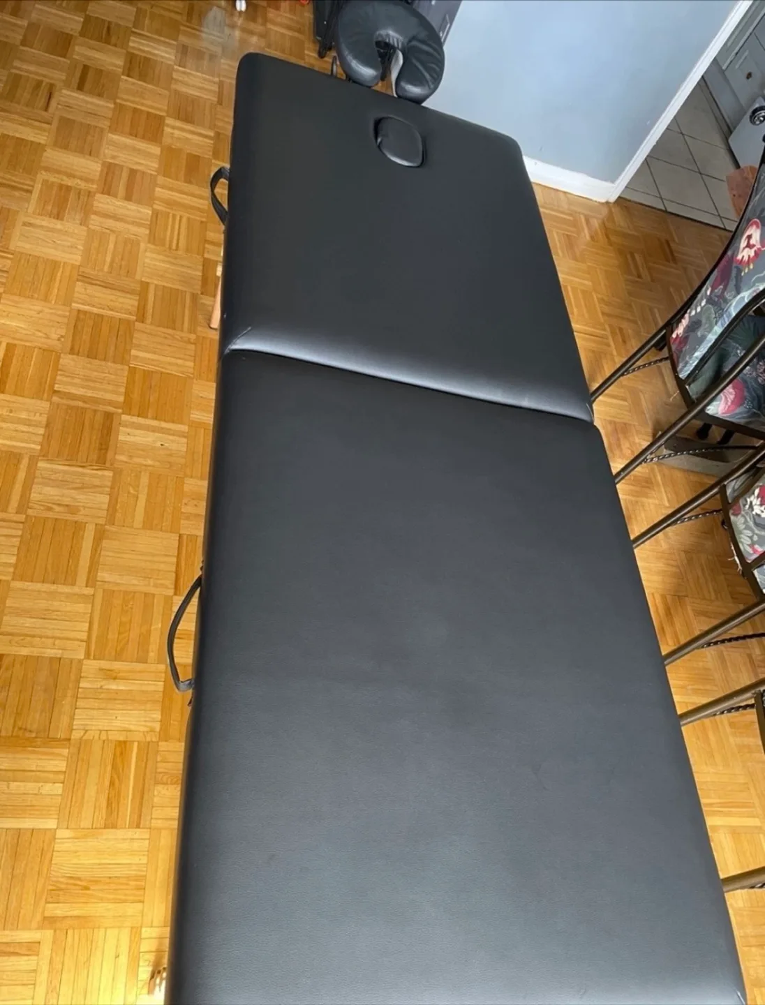 Portable Massage Table - Black thumbnail