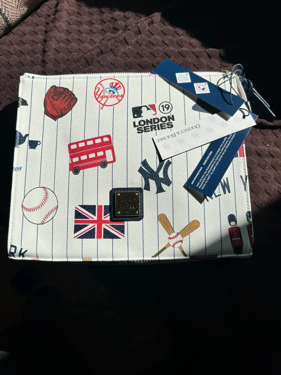 Dooney & Bourke MLB London Series Pouch thumbnail