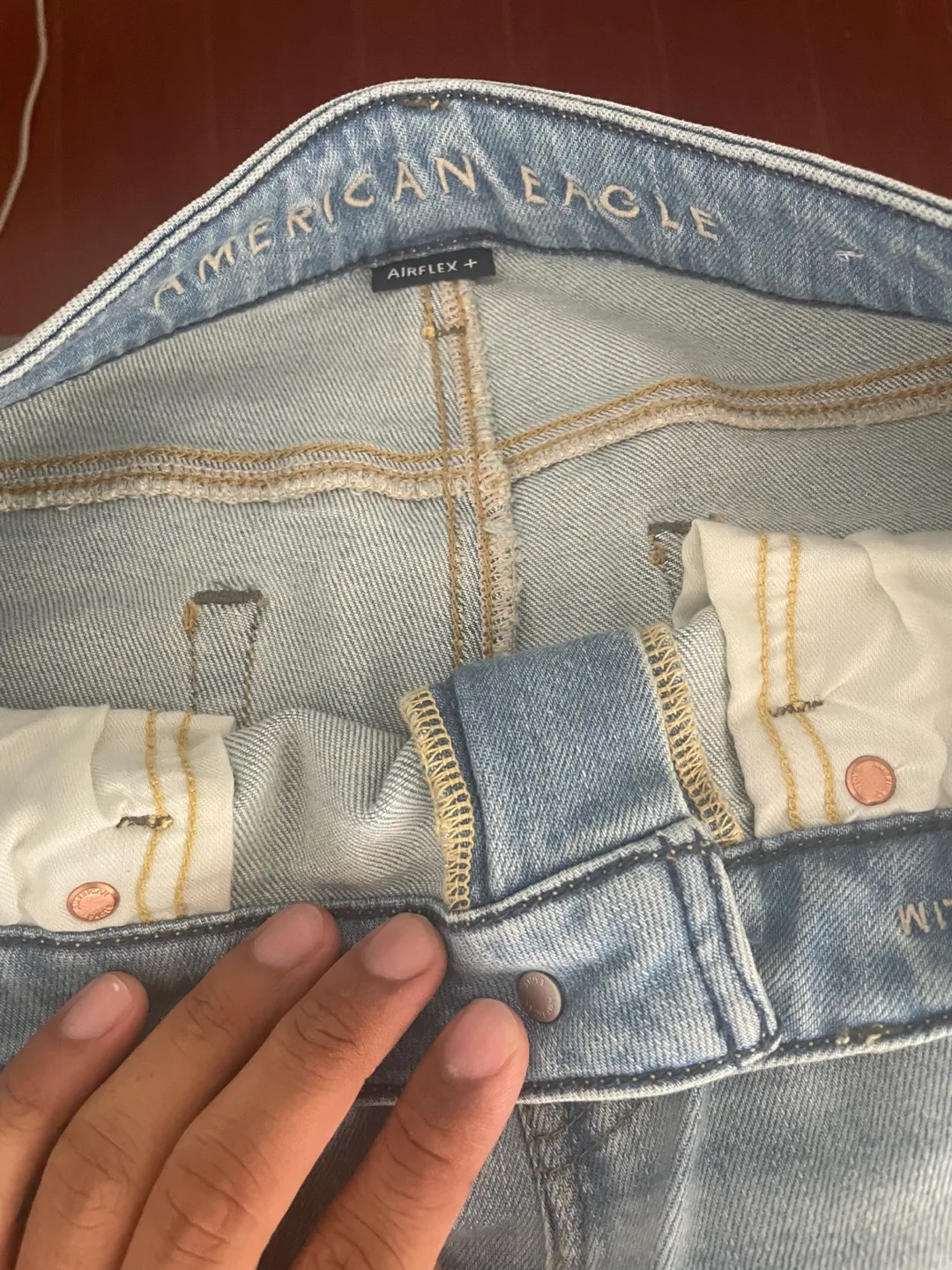 American Eagle AIRFLEX+ Jeans image indicator(2)