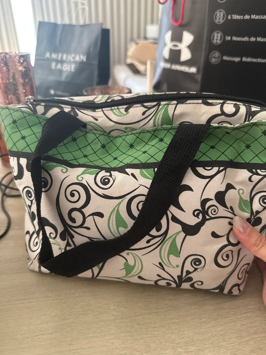 Floral Lunch Bag - Green & Black thumbnail