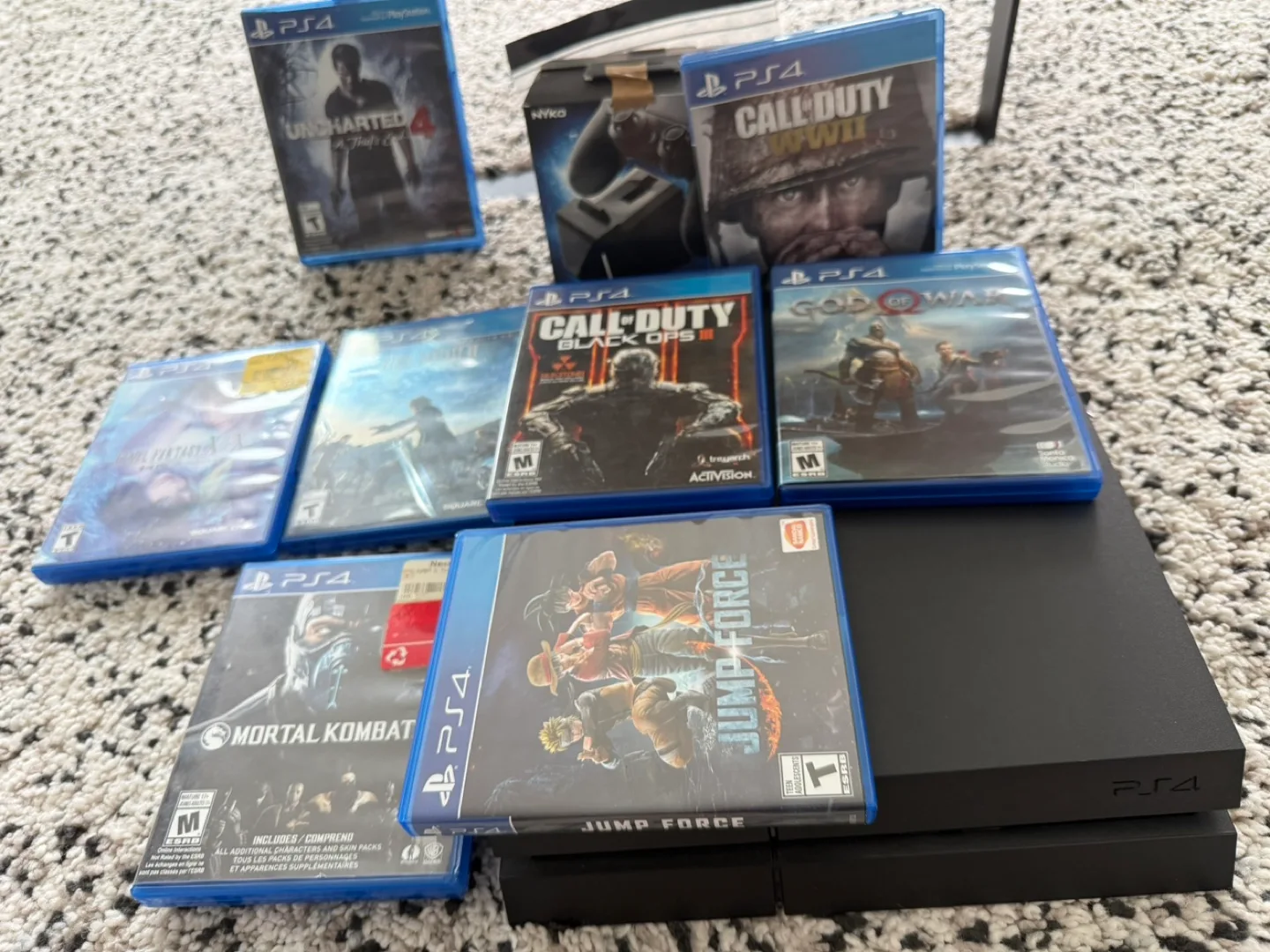 PS4 with triple A Games thumbnail