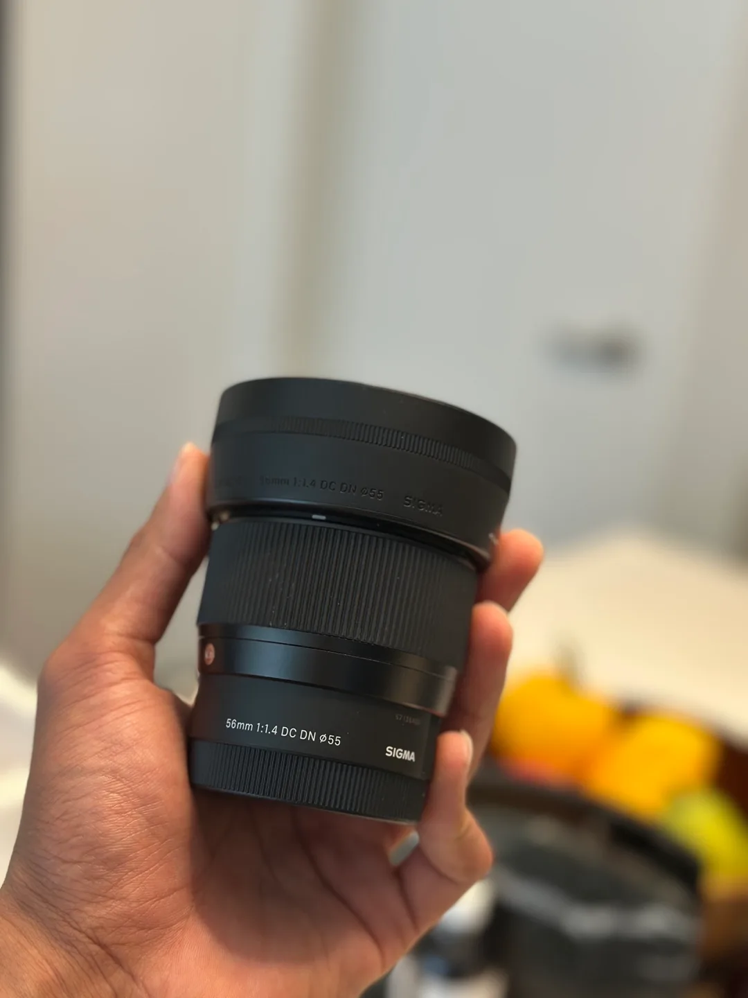 Sigma 56mm f/1.4 DC DN Lens thumbnail