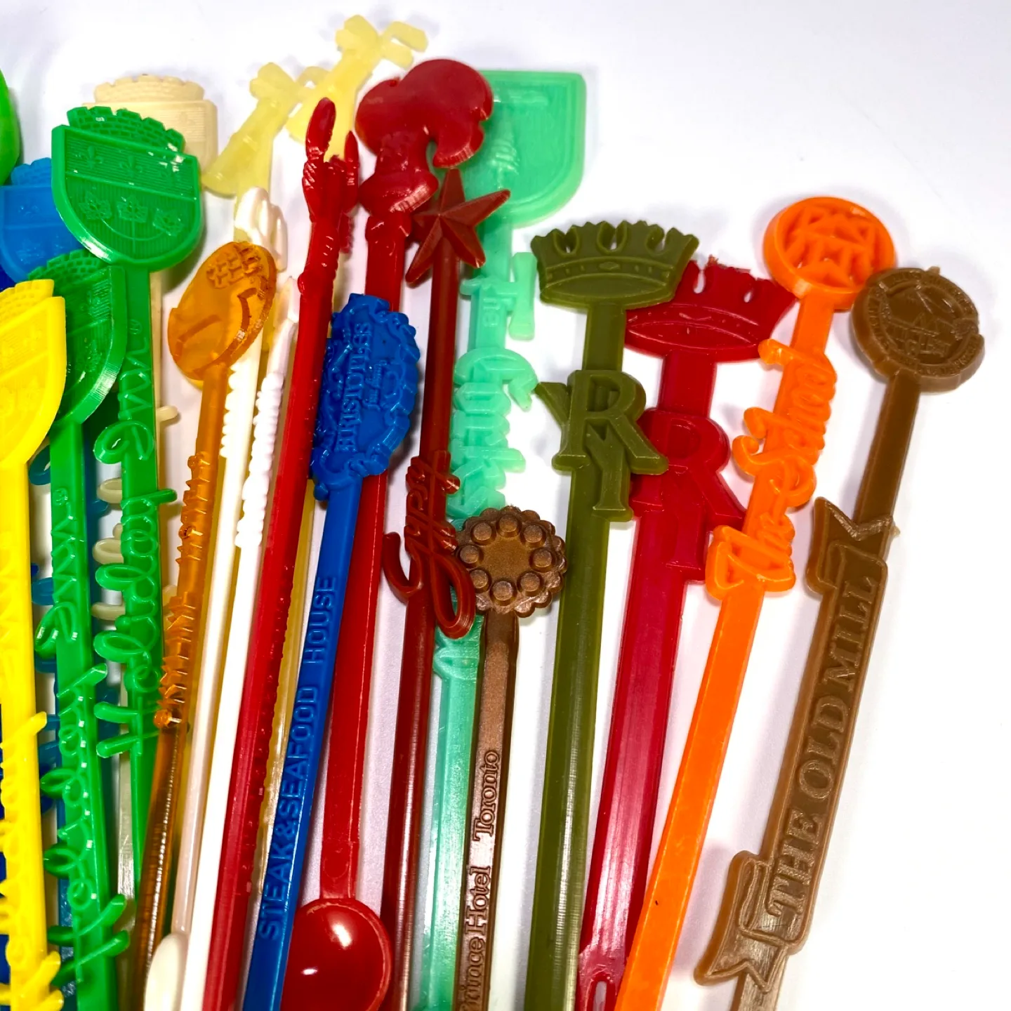34x Vintage Swizzle Sticks image indicator(4)