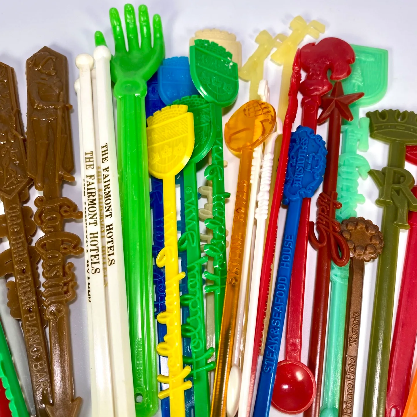 34x Vintage Swizzle Sticks image indicator(3)