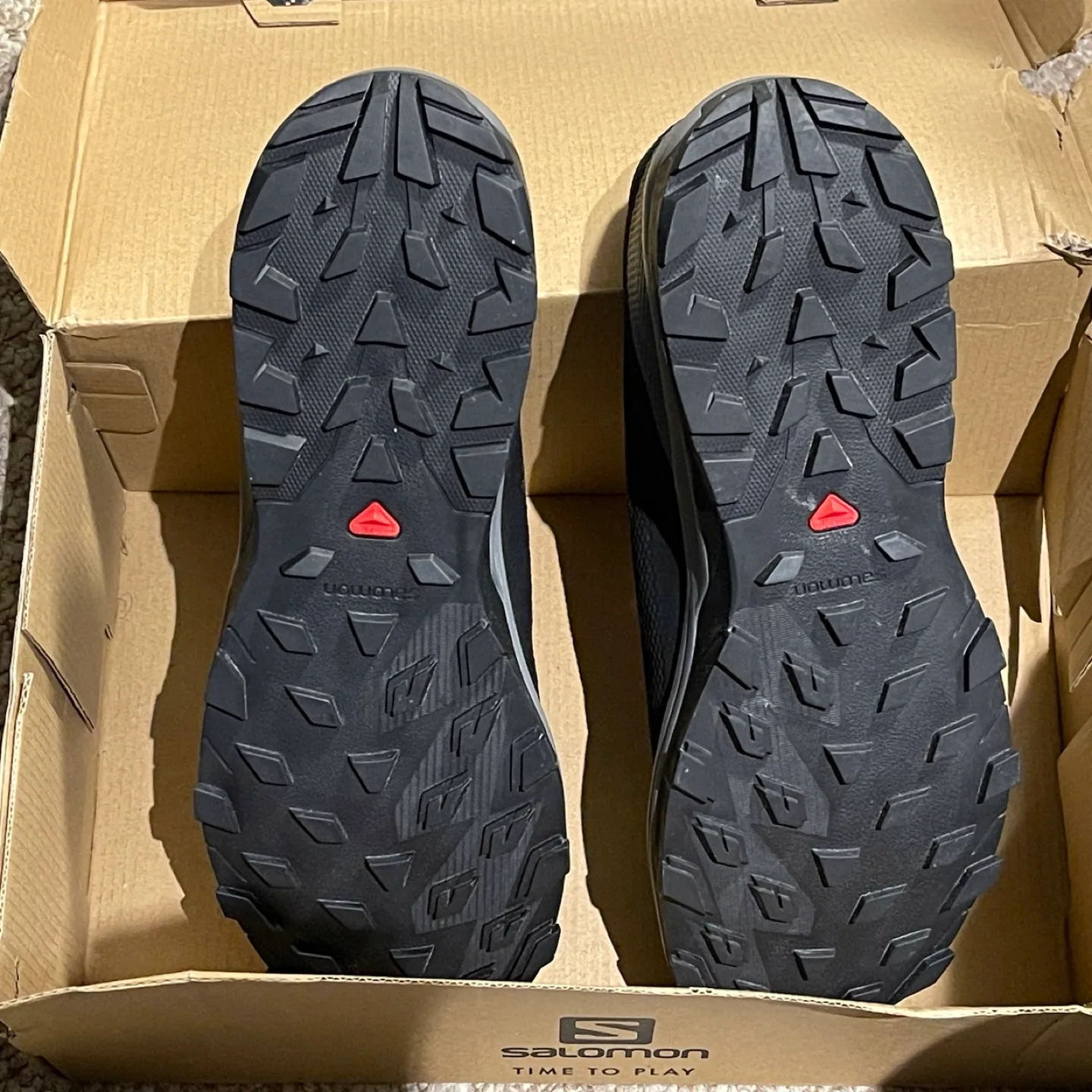 Salomon Outline Trail Running Shoes - US 10.5 image indicator(5)