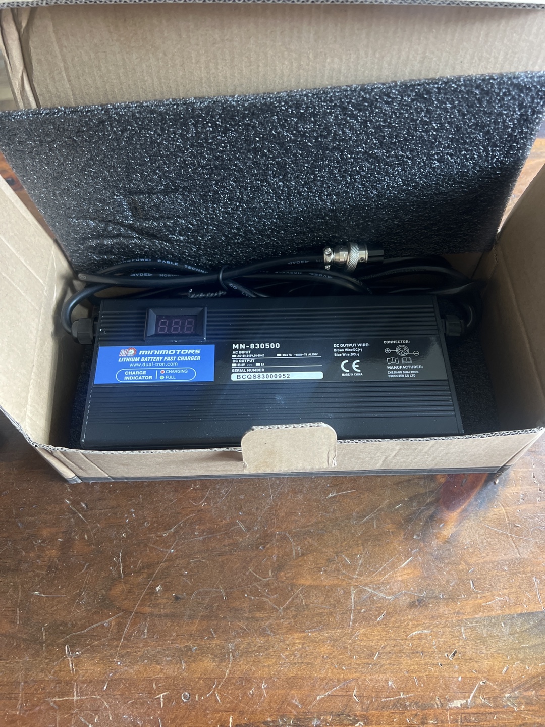 Minimotors Lithium Battery FAST CHARGER