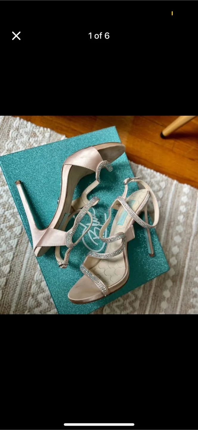 Betsey Johnson Champagne Satin Heels - Size 8.5 thumbnail