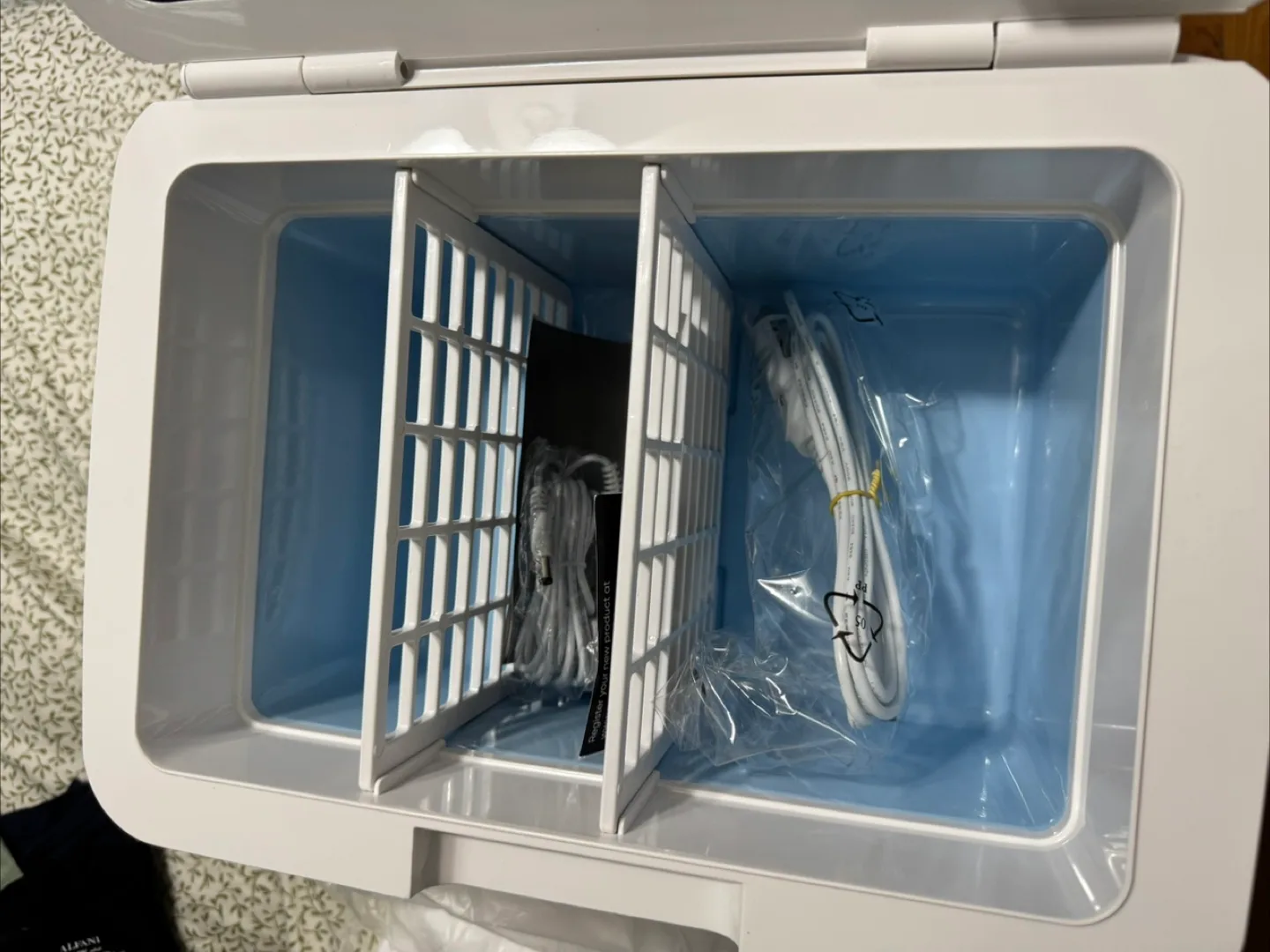 Portable Mini Fridge Cooler image indicator(5)