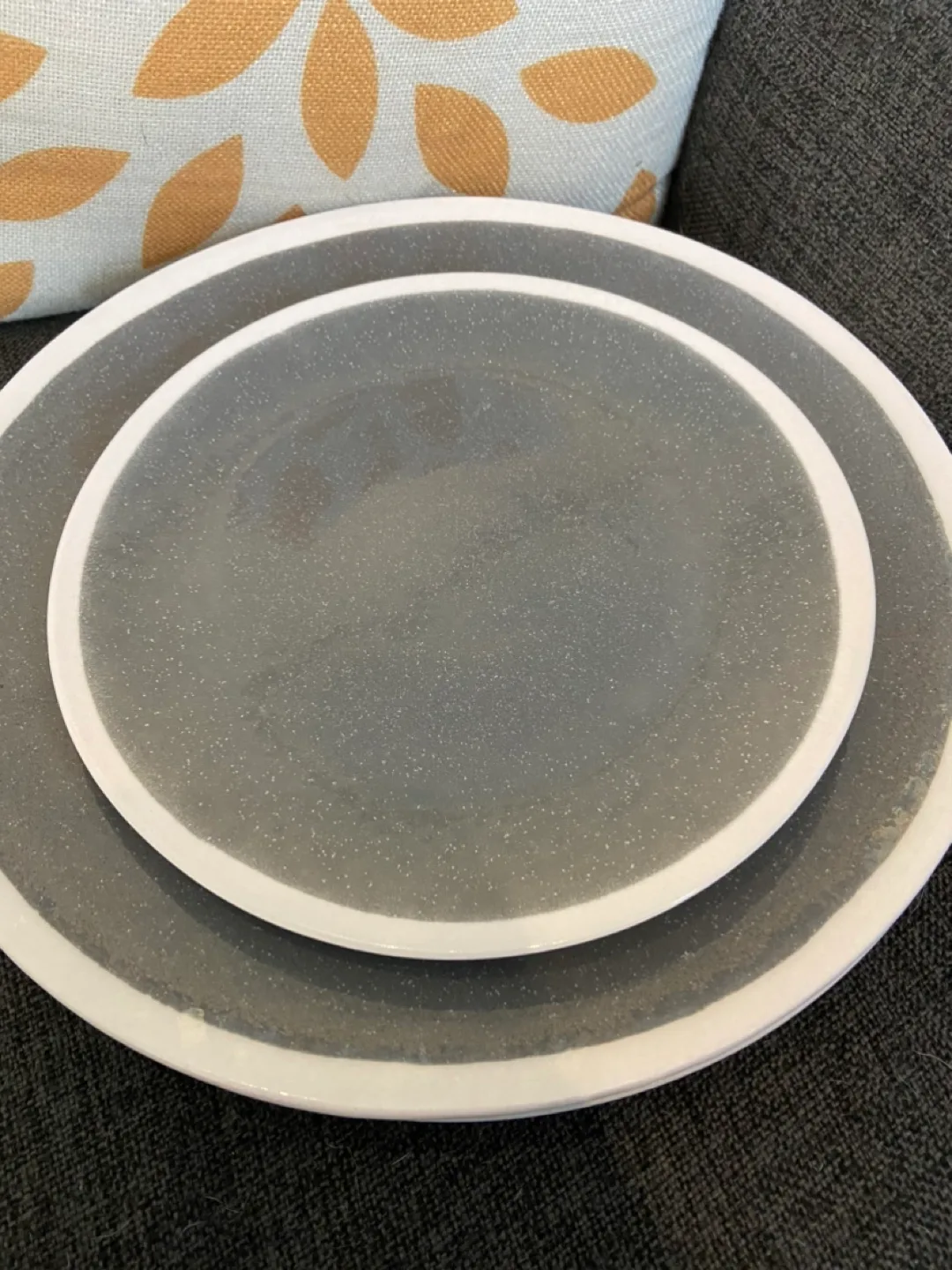 5 Grey Plates with White Rim thumbnail