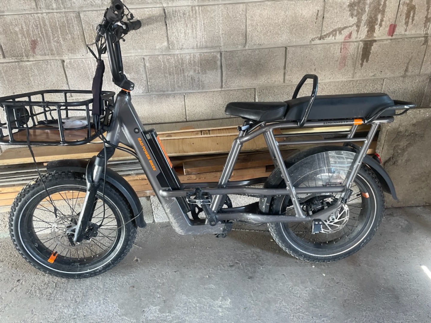 Rad Power Bikes RadRunner 3 Plus E-Bike