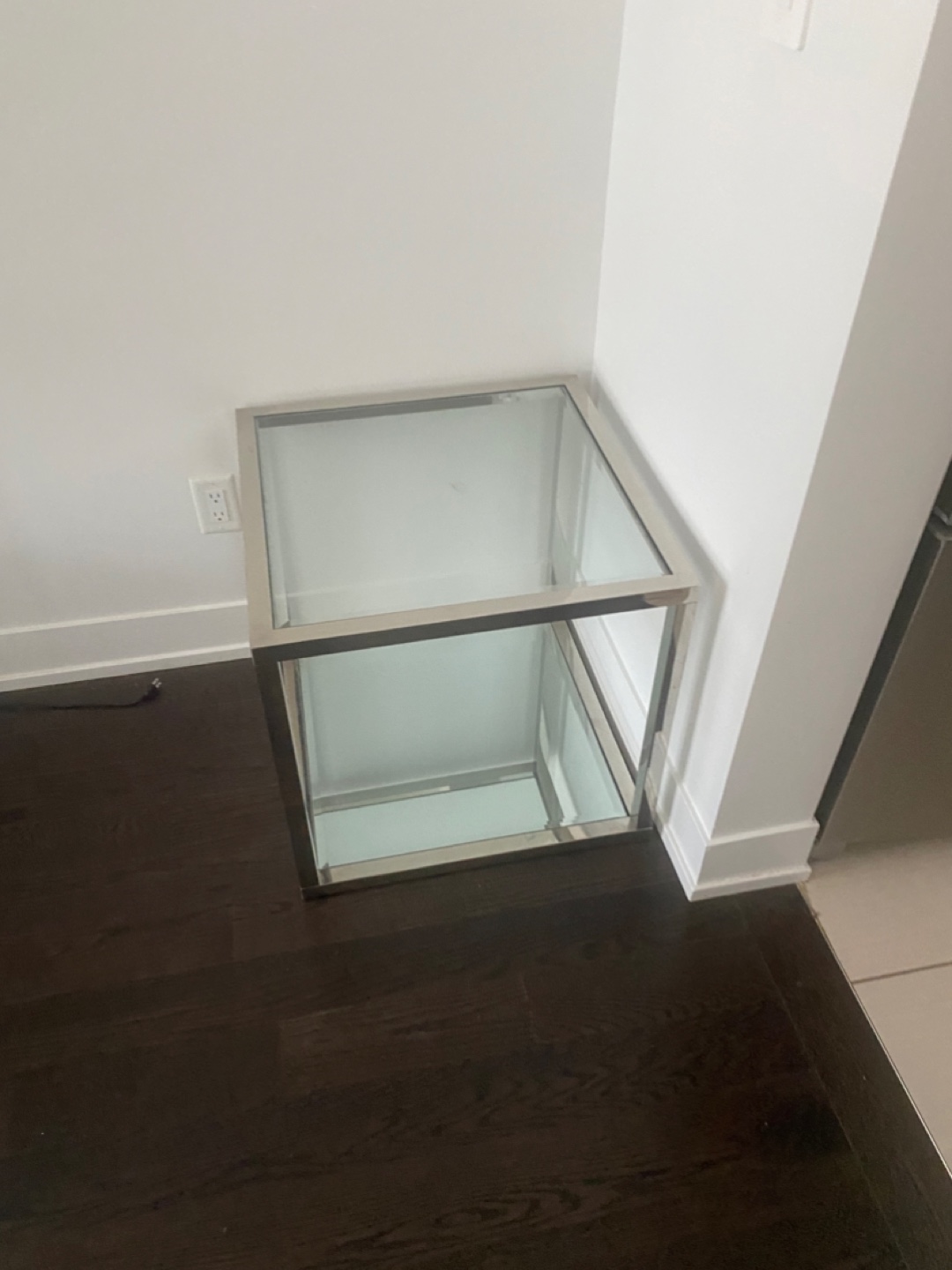 Glass Cube Side Table 🧡 - photo 2