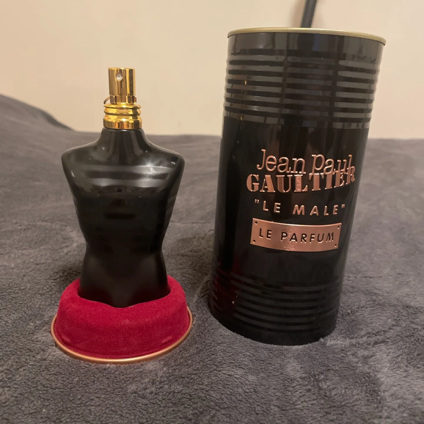 Jean Paul Gaultier Le Male Le Parfum thumbnail