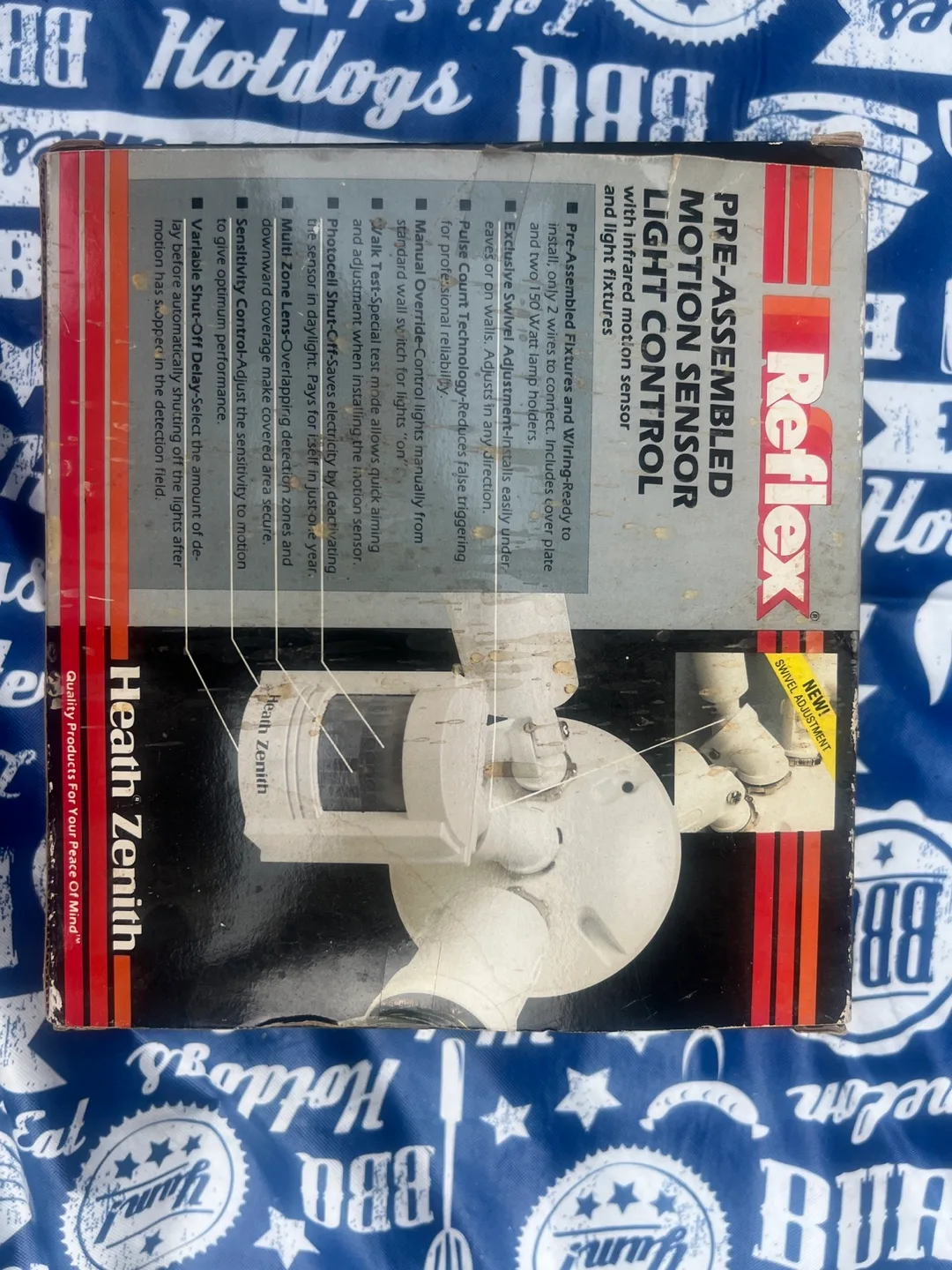 Heath Zenith Reflex Motion Sensor Light Control image indicator(3)