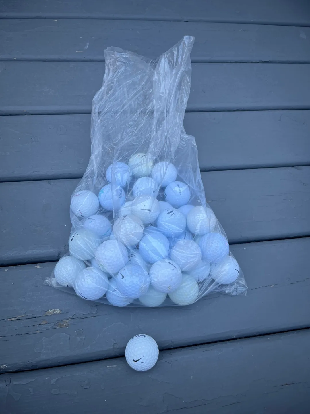 37 Nike Golf Balls thumbnail