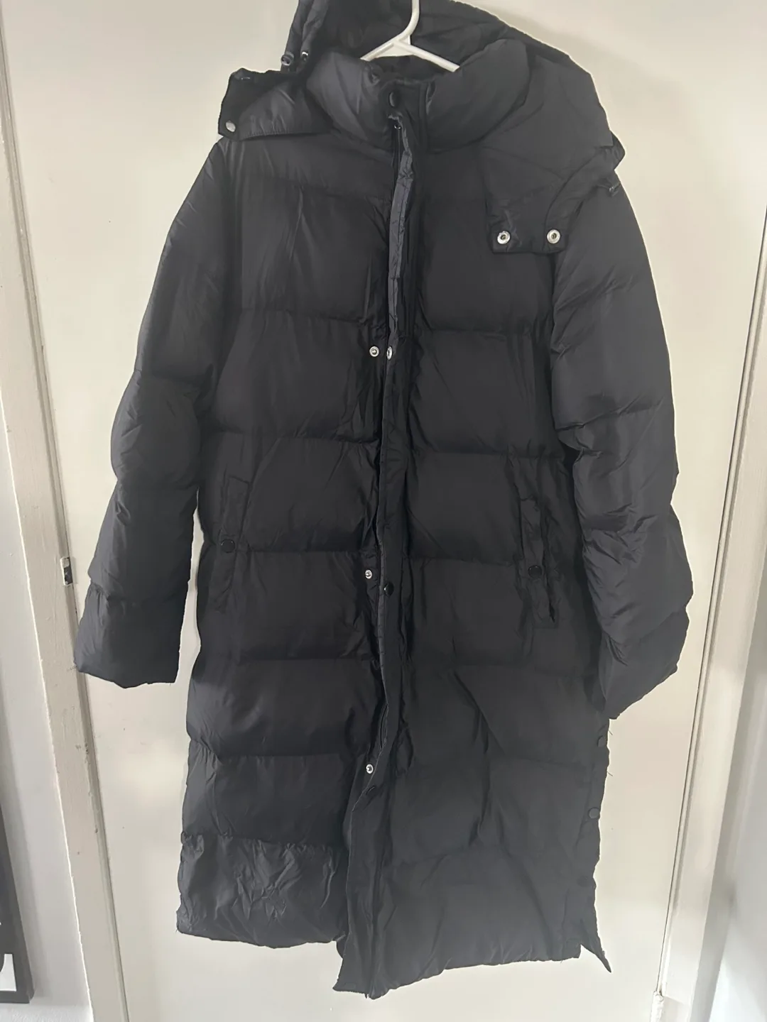 Women Winter Black Puffer Coat thumbnail