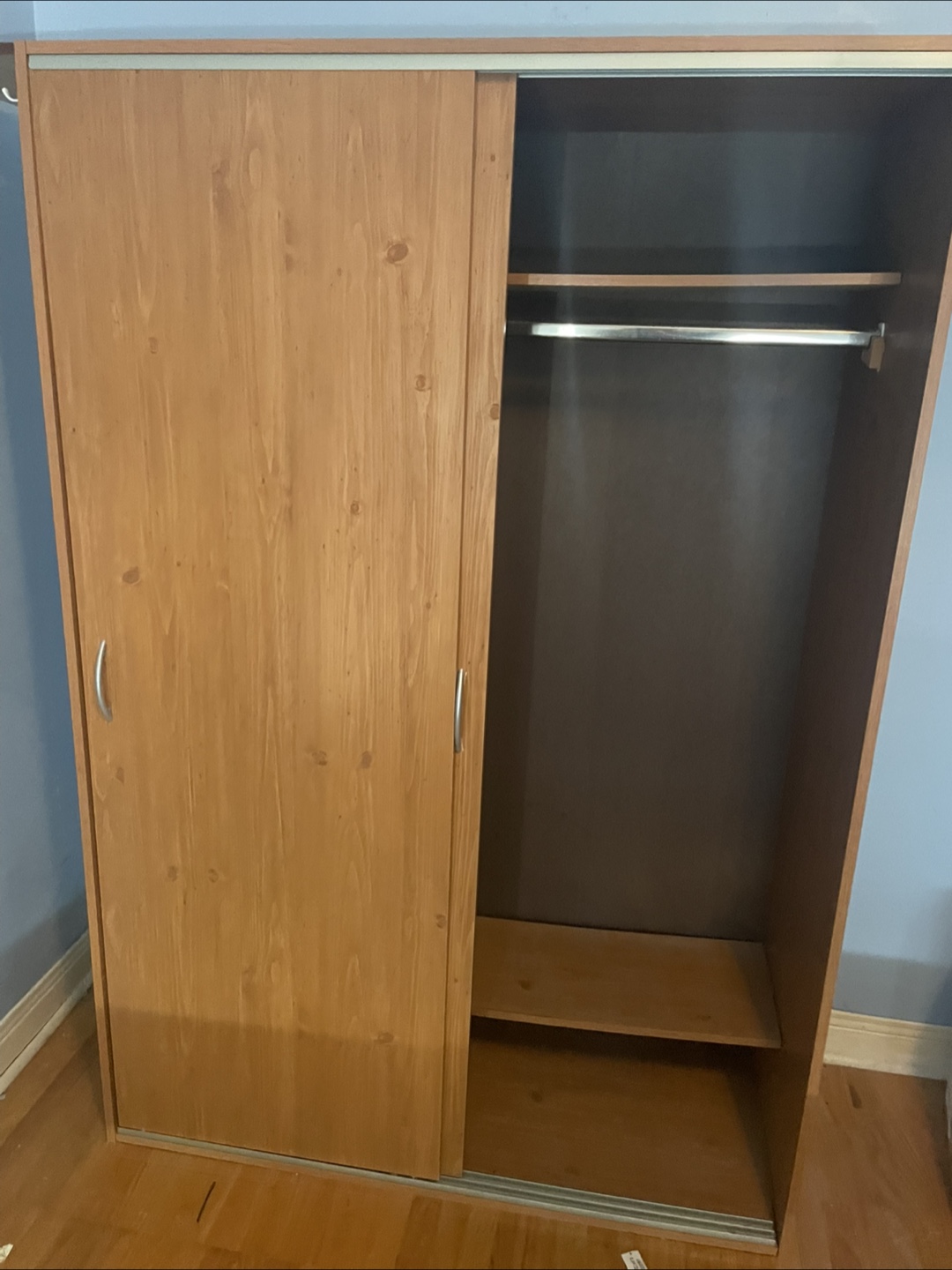 Wooden Sliding Door Wardrobe - photo 3